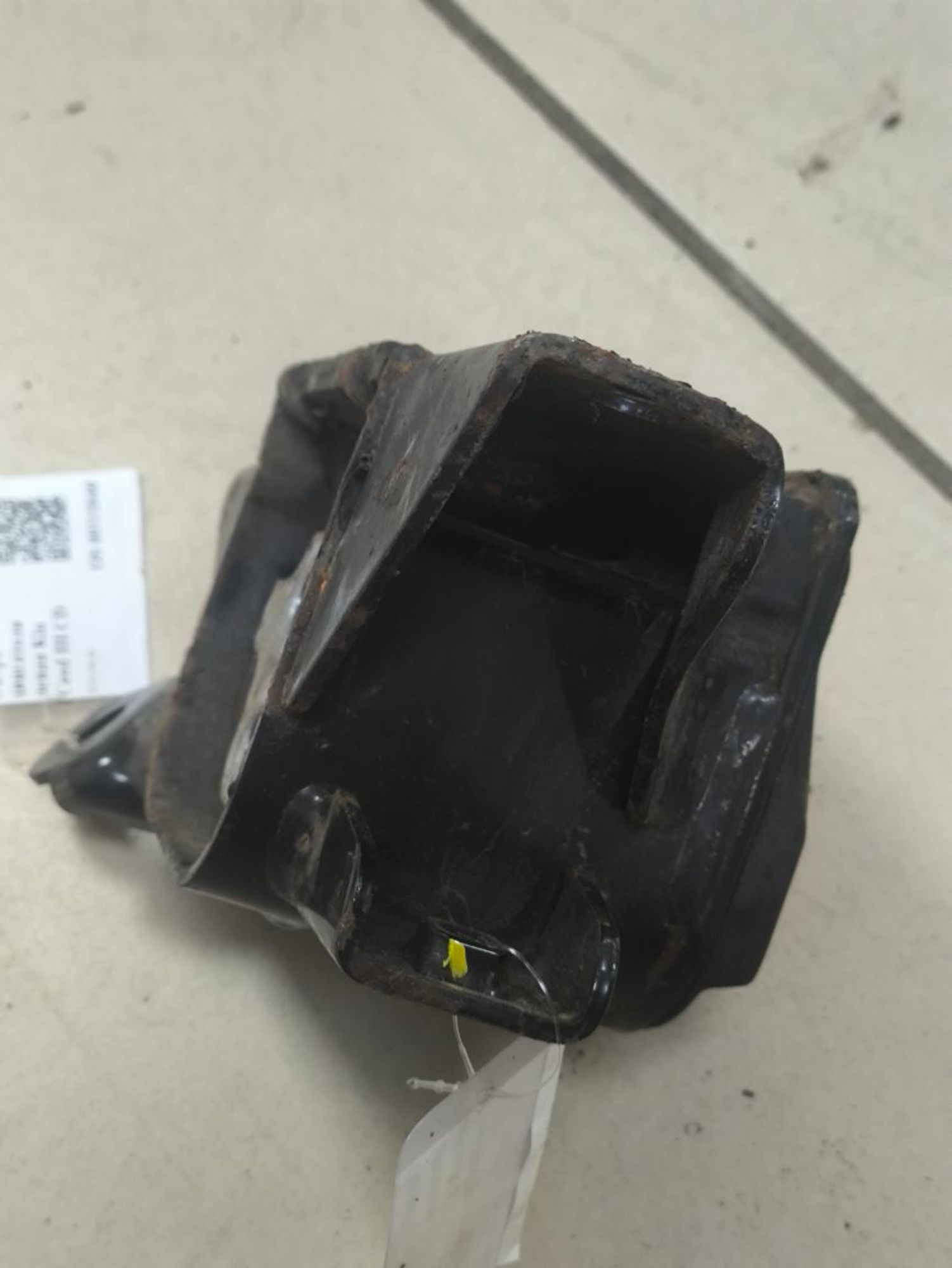 https://ycs.partsauto.market/partsauto-images/thmbs/userImages/a2d258a61cc08549ac0329b7373022c0/part/60c340b3-91bd-4b57-9989-095468282134_1787213979269.jpg