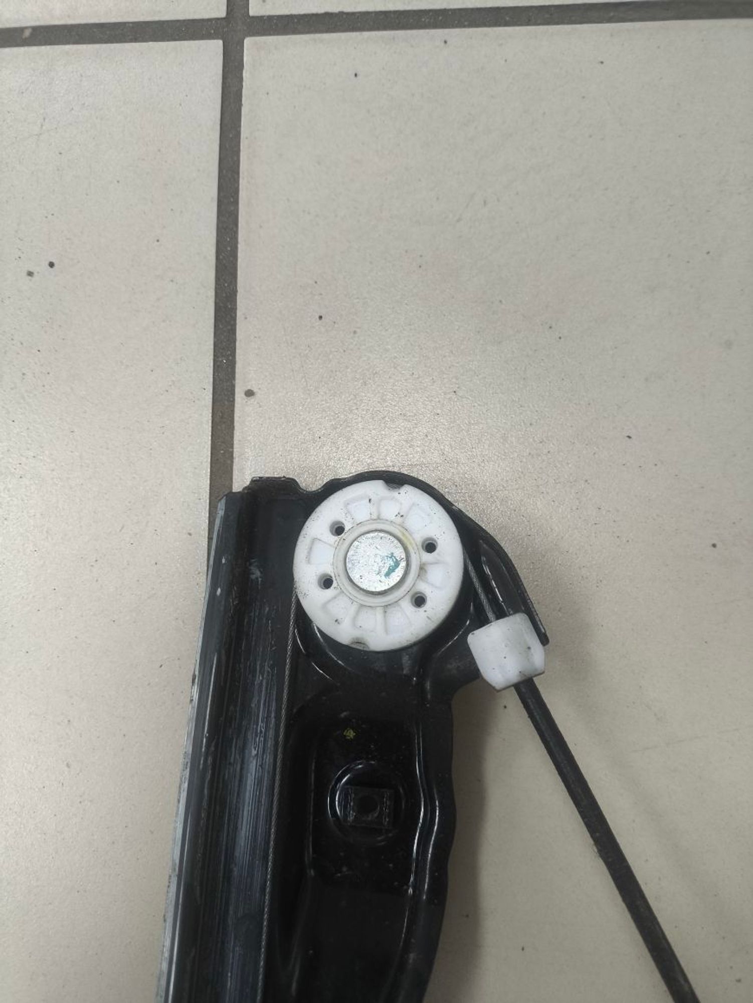 https://ycs.partsauto.market/partsauto-images/thmbs/userImages/a2d258a61cc08549ac0329b7373022c0/part/60c3cf85-317f-40d6-aba3-06601c59d2c4_1781783499394.jpg