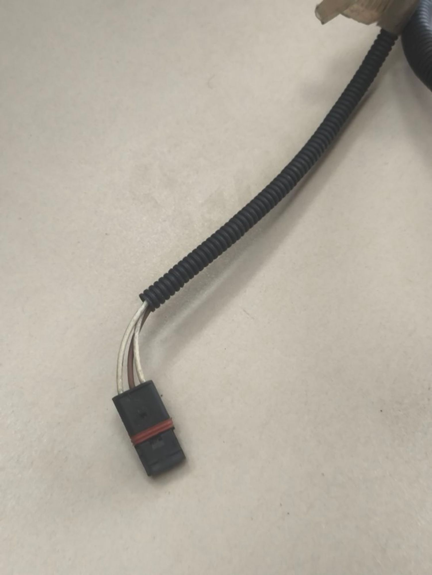 https://ycs.partsauto.market/partsauto-images/thmbs/userImages/a2d258a61cc08549ac0329b7373022c0/part/61728bfd-931b-41e9-be8a-677b5cca755d_1786085342722.jpg