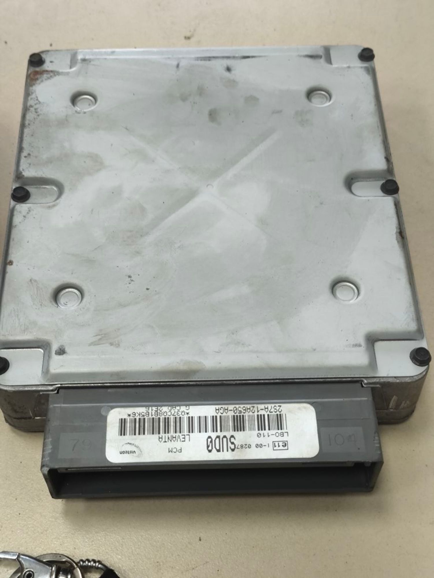 https://ycs.partsauto.market/partsauto-images/thmbs/userImages/a2d258a61cc08549ac0329b7373022c0/part/61c69f21-777e-4f4e-8243-dbac61fa8318_1787057558733.jpg