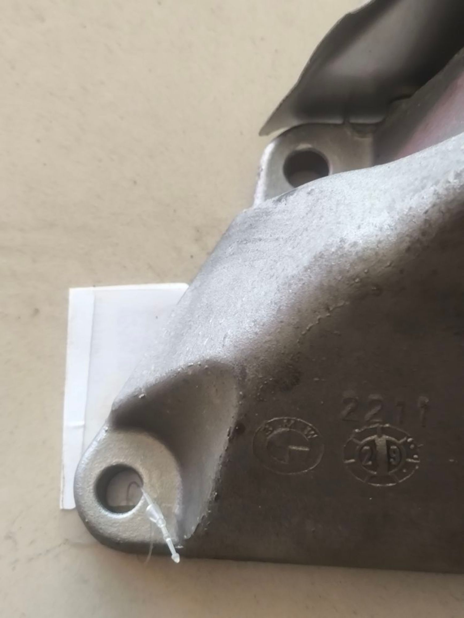 https://ycs.partsauto.market/partsauto-images/thmbs/userImages/a2d258a61cc08549ac0329b7373022c0/part/61cef031-e85c-4deb-94e5-b3e3ea266fa2_1785997020115.jpg