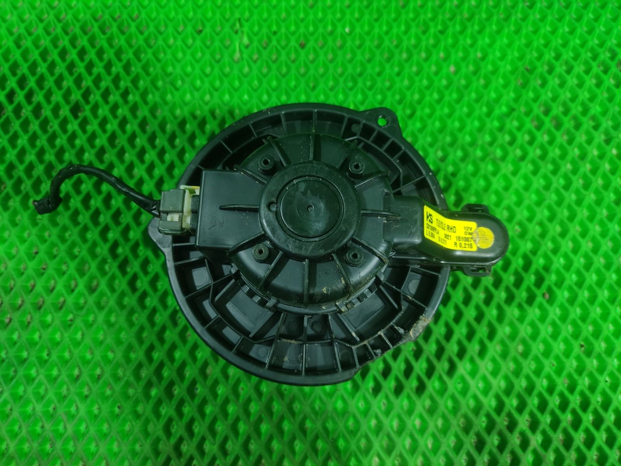 https://ycs.partsauto.market/partsauto-images/thmbs/userImages/a2d258a61cc08549ac0329b7373022c0/part/6269b2c8-6f1c-4699-8e26-93e3679bf7f3_1776085049301.jpg