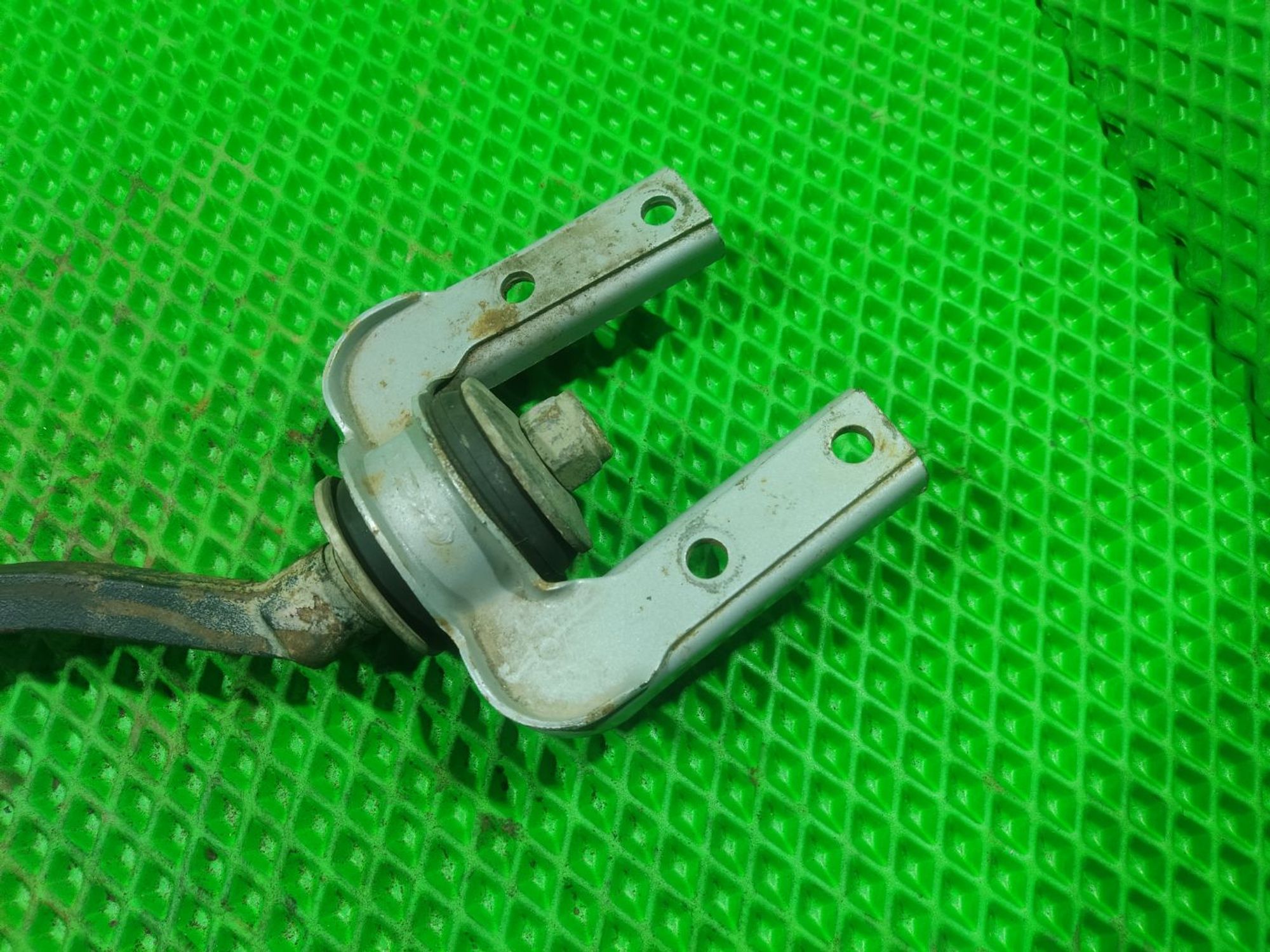 Рычаг подвески правый Lada Granta Liftback, 800 рублей, Тамбов