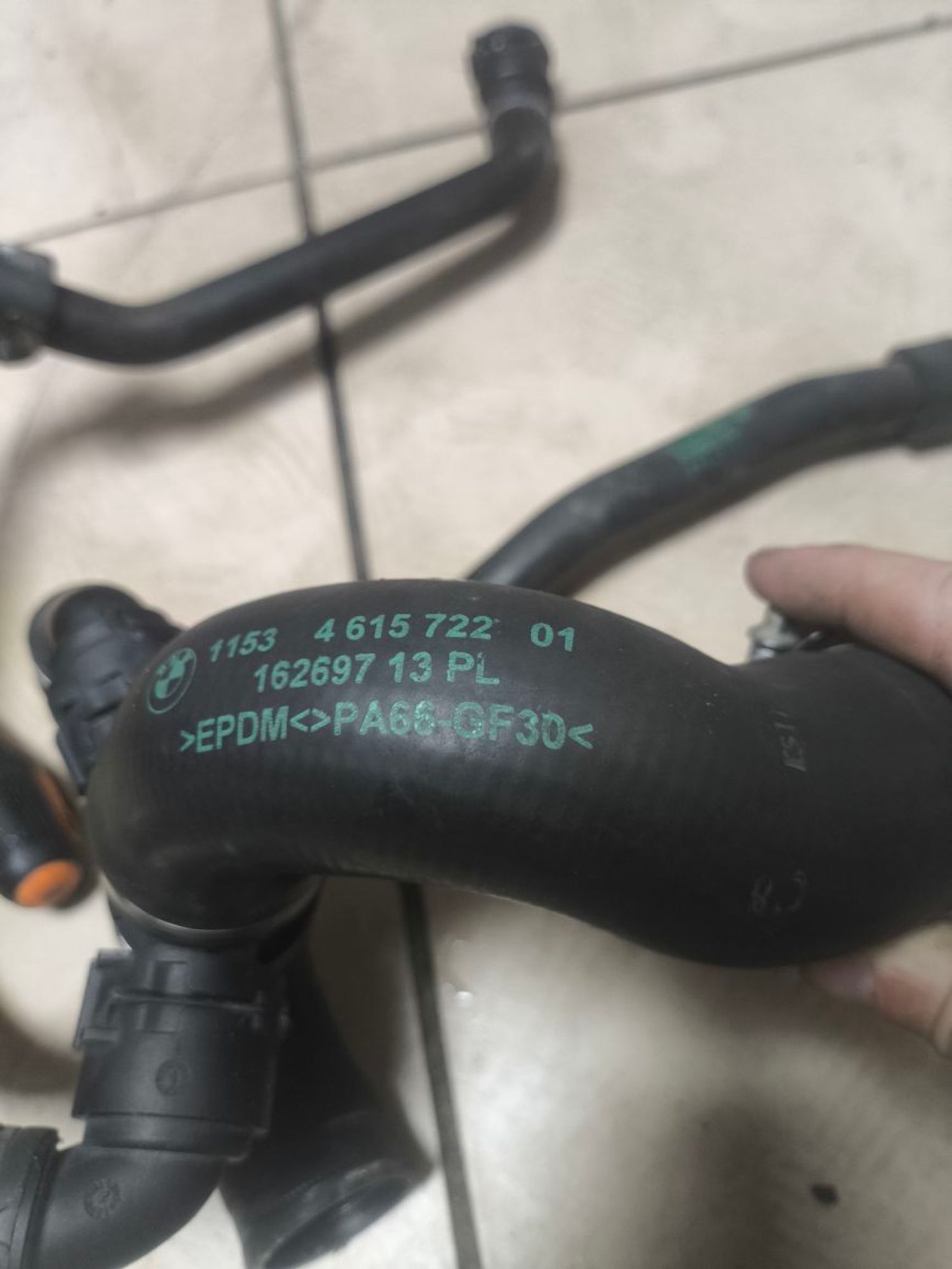 https://ycs.partsauto.market/partsauto-images/thmbs/userImages/a2d258a61cc08549ac0329b7373022c0/part/660ed8f9-7854-47fb-8f0d-64ea30e7fa8f_1786013851265.jpg