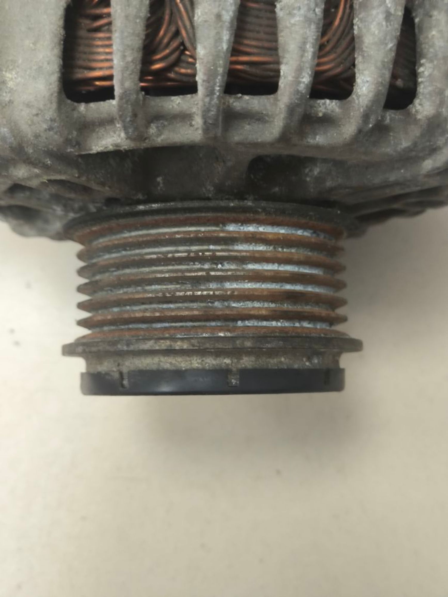 https://ycs.partsauto.market/partsauto-images/thmbs/userImages/a2d258a61cc08549ac0329b7373022c0/part/673bea84-f7c0-436e-a347-ed0adb0a79af_1785588859963.jpg