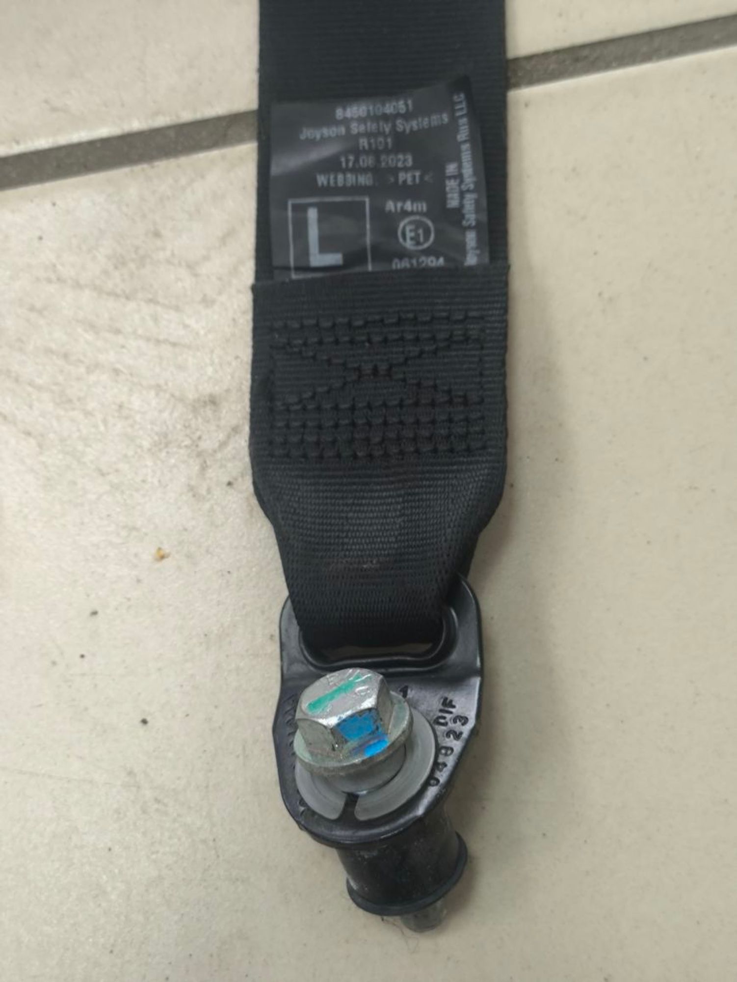 https://ycs.partsauto.market/partsauto-images/thmbs/userImages/a2d258a61cc08549ac0329b7373022c0/part/6820e981-9cec-47ce-a4f9-efba2a92e746_1785492260608.jpg