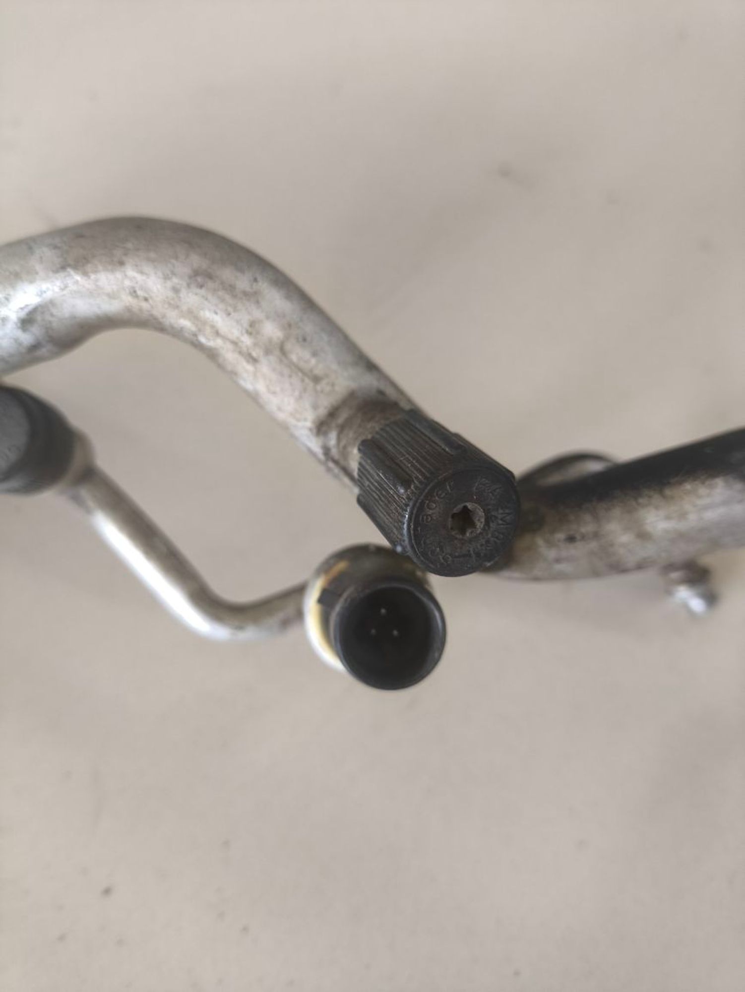 https://ycs.partsauto.market/partsauto-images/thmbs/userImages/a2d258a61cc08549ac0329b7373022c0/part/684119fb-1a4a-4e2a-8721-8b75a635bc43_1781247496198.jpg