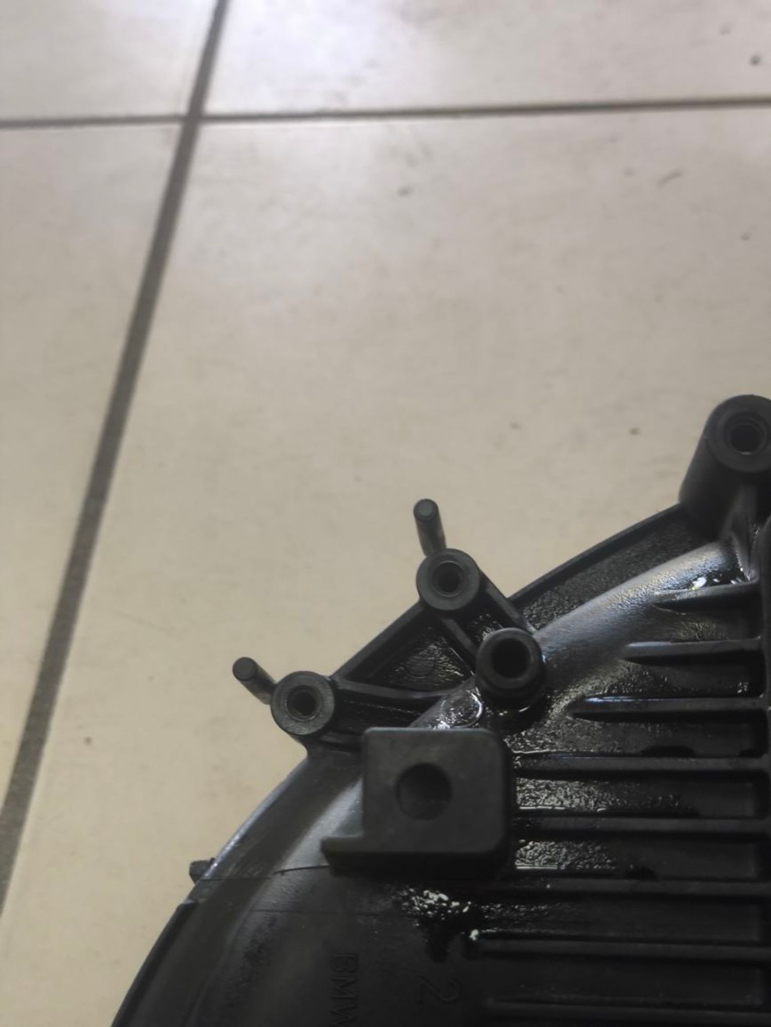 https://ycs.partsauto.market/partsauto-images/thmbs/userImages/a2d258a61cc08549ac0329b7373022c0/part/68680da9-7edb-406f-be29-bc3dfa81e8c0_1786015367229.jpg