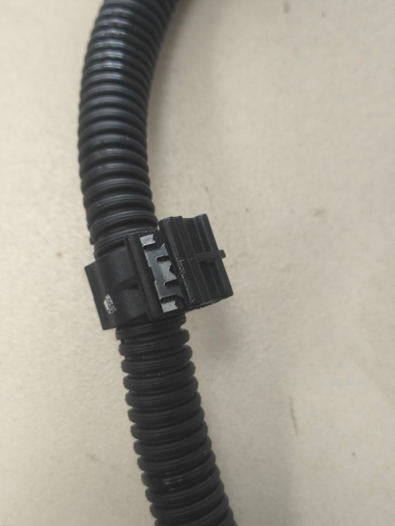 https://ycs.partsauto.market/partsauto-images/thmbs/userImages/a2d258a61cc08549ac0329b7373022c0/part/6913f30a-53be-4066-98b9-f846e9398b24_1786086252982.jpg