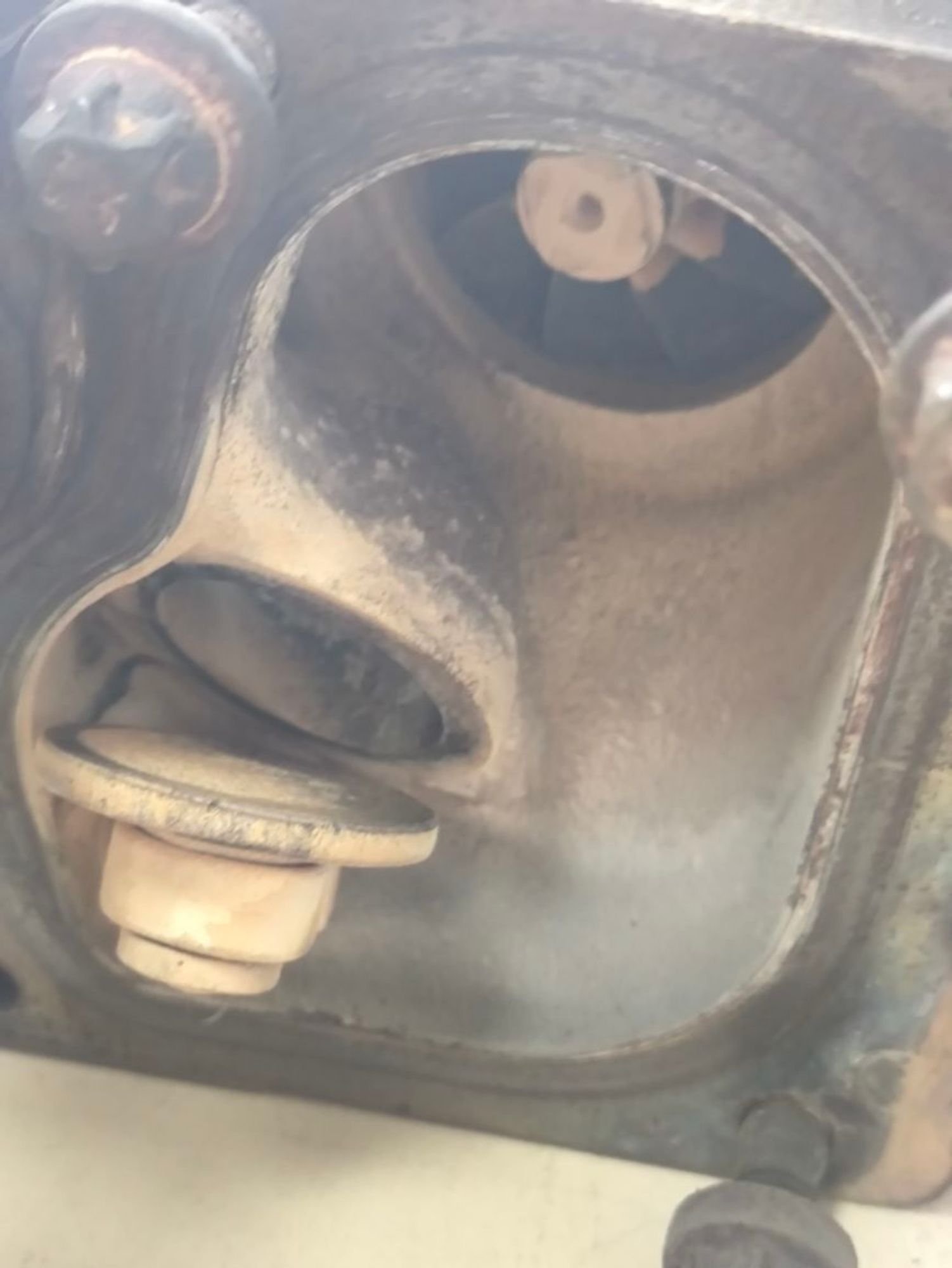 https://ycs.partsauto.market/partsauto-images/thmbs/userImages/a2d258a61cc08549ac0329b7373022c0/part/69da0e83-a7fd-4c5d-8fb8-7df7fccac075_1784723286959.jpg