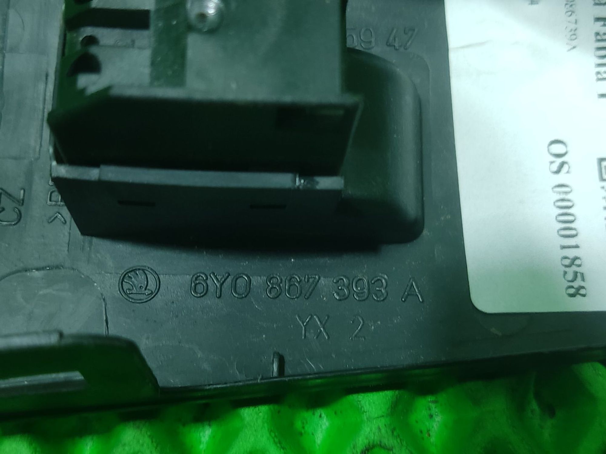 Кнопка стеклоподъемника задняя левая Skoda Fabia I, 1300 рублей, Тамбов