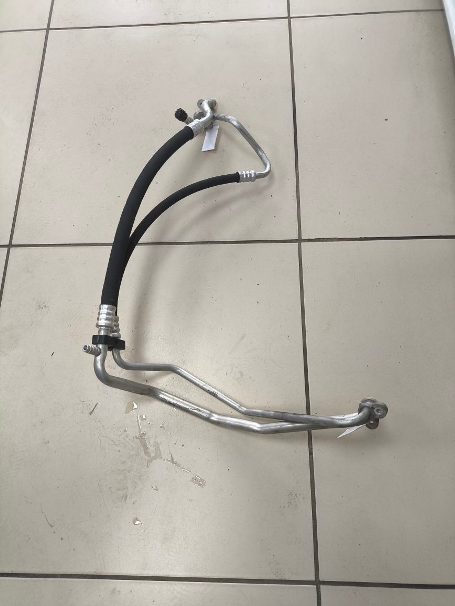 https://ycs.partsauto.market/partsauto-images/thmbs/userImages/a2d258a61cc08549ac0329b7373022c0/part/6a0a42d3-8596-4505-918a-ac18175429c8_1785936957663.jpg