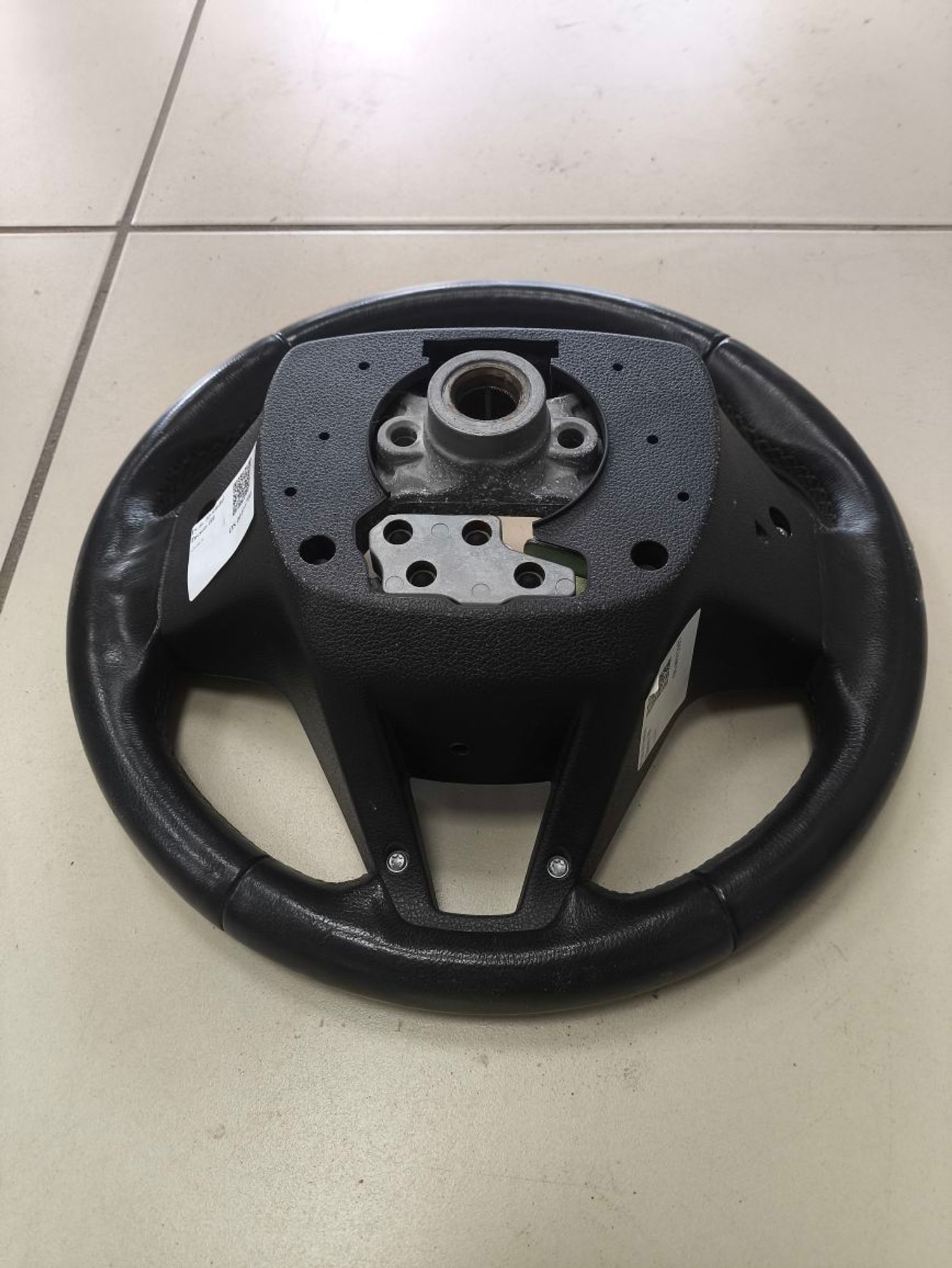 https://ycs.partsauto.market/partsauto-images/thmbs/userImages/a2d258a61cc08549ac0329b7373022c0/part/6a760514-27fa-4907-9552-c1a201de97ed_1782477157179.jpg