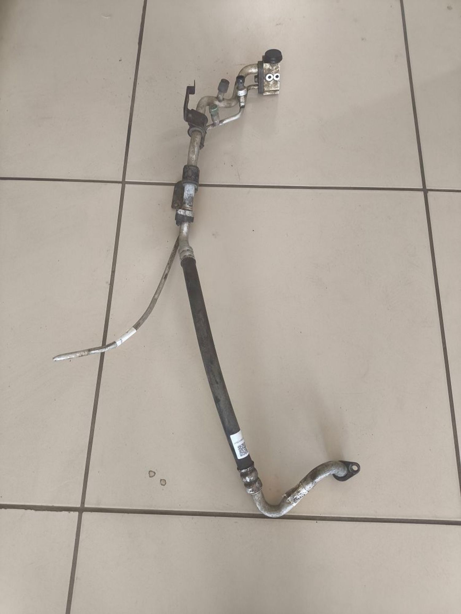 https://ycs.partsauto.market/partsauto-images/thmbs/userImages/a2d258a61cc08549ac0329b7373022c0/part/6a7678fc-742e-4eb7-99cb-38ef49e52ade_1781249582650.jpg