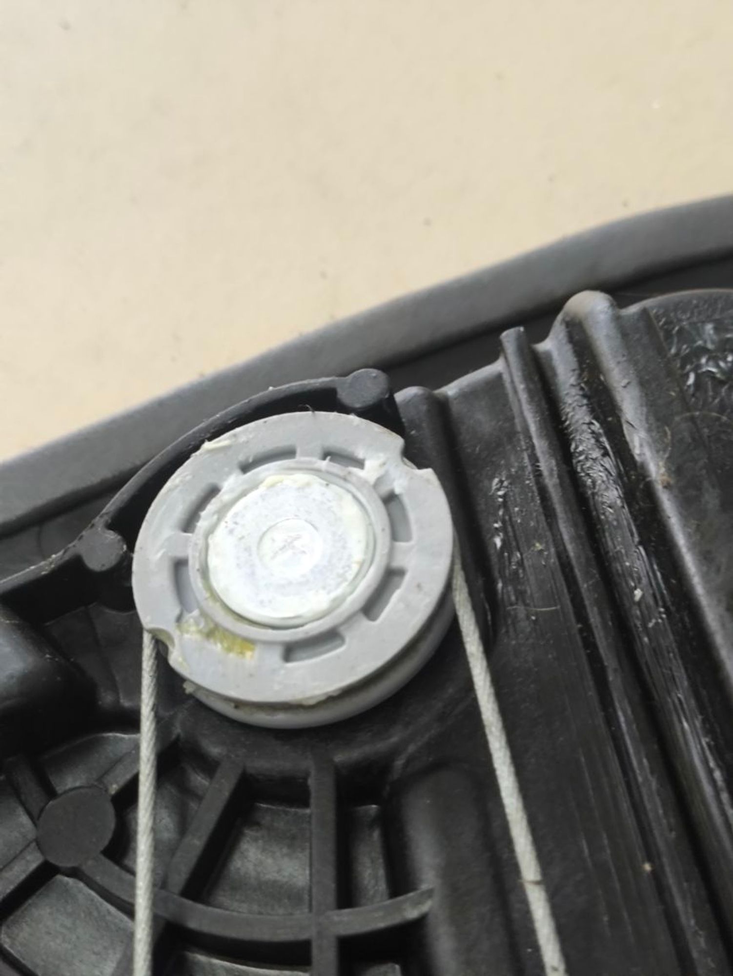https://ycs.partsauto.market/partsauto-images/thmbs/userImages/a2d258a61cc08549ac0329b7373022c0/part/6d626b94-b5b0-42f3-b621-6029e7f9ebcf_1784902717139.jpg