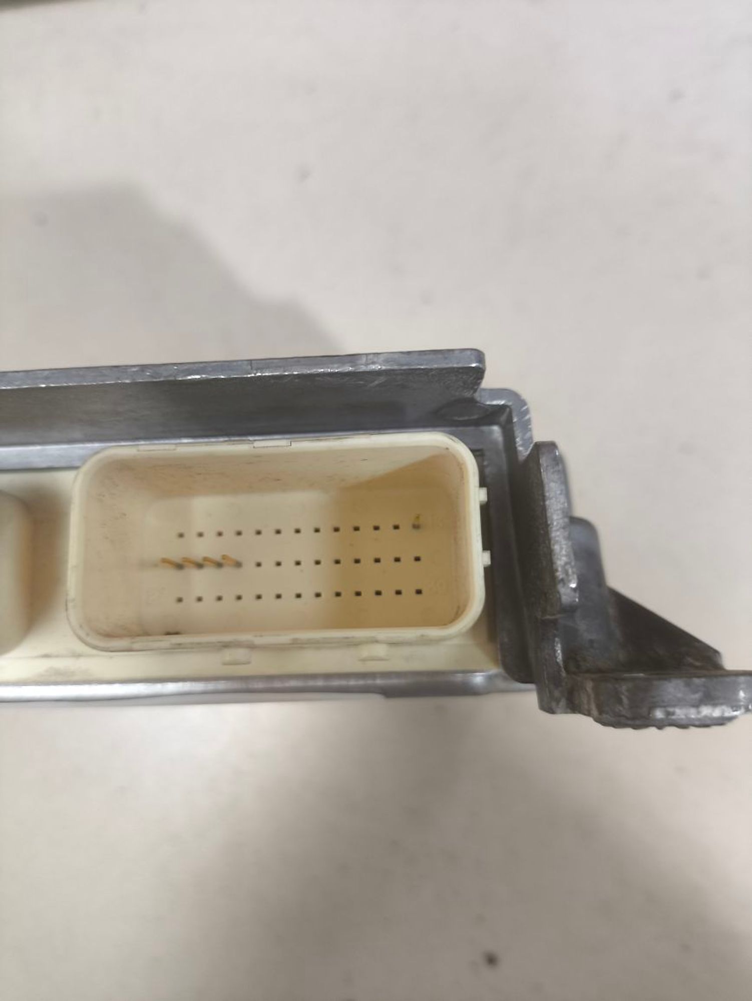 https://ycs.partsauto.market/partsauto-images/thmbs/userImages/a2d258a61cc08549ac0329b7373022c0/part/6dfba86e-213e-42e1-9c31-bd14644e557b_1781178317411.jpg