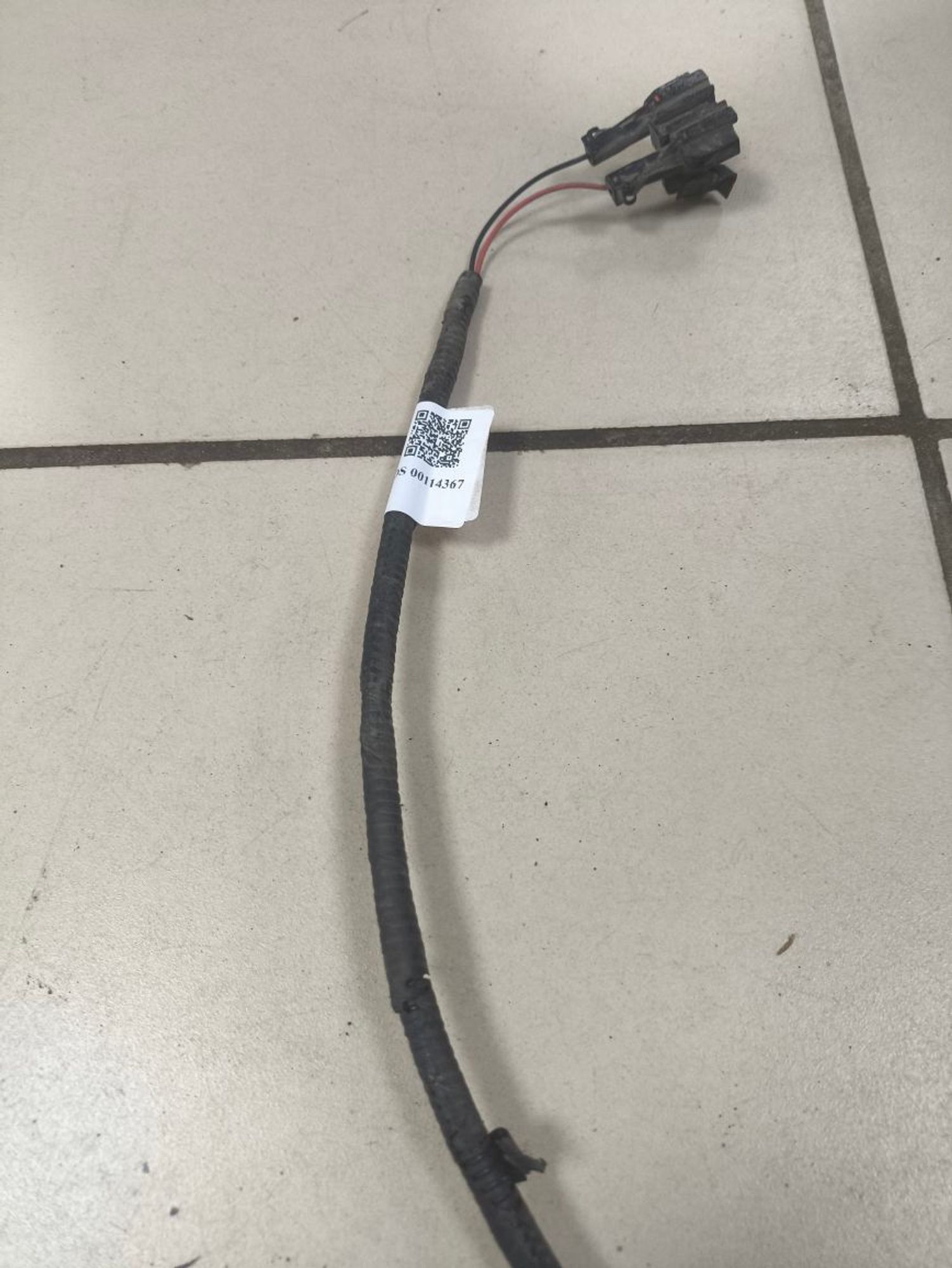 https://ycs.partsauto.market/partsauto-images/thmbs/userImages/a2d258a61cc08549ac0329b7373022c0/part/6e736018-1549-4fff-b551-8be2fcff856e_1781941102892.jpg
