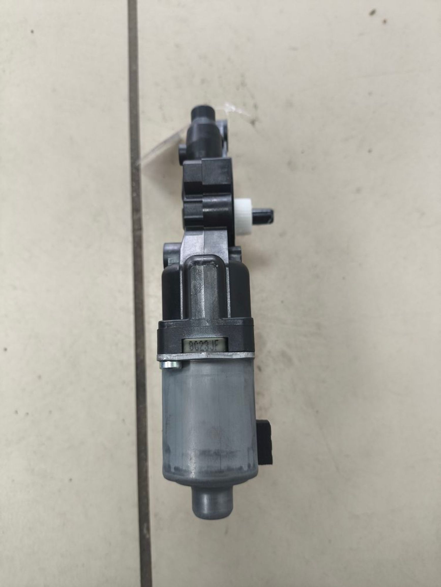 https://ycs.partsauto.market/partsauto-images/thmbs/userImages/a2d258a61cc08549ac0329b7373022c0/part/6eef749b-3a37-4442-9af2-241748815e71_1784900377537.jpg