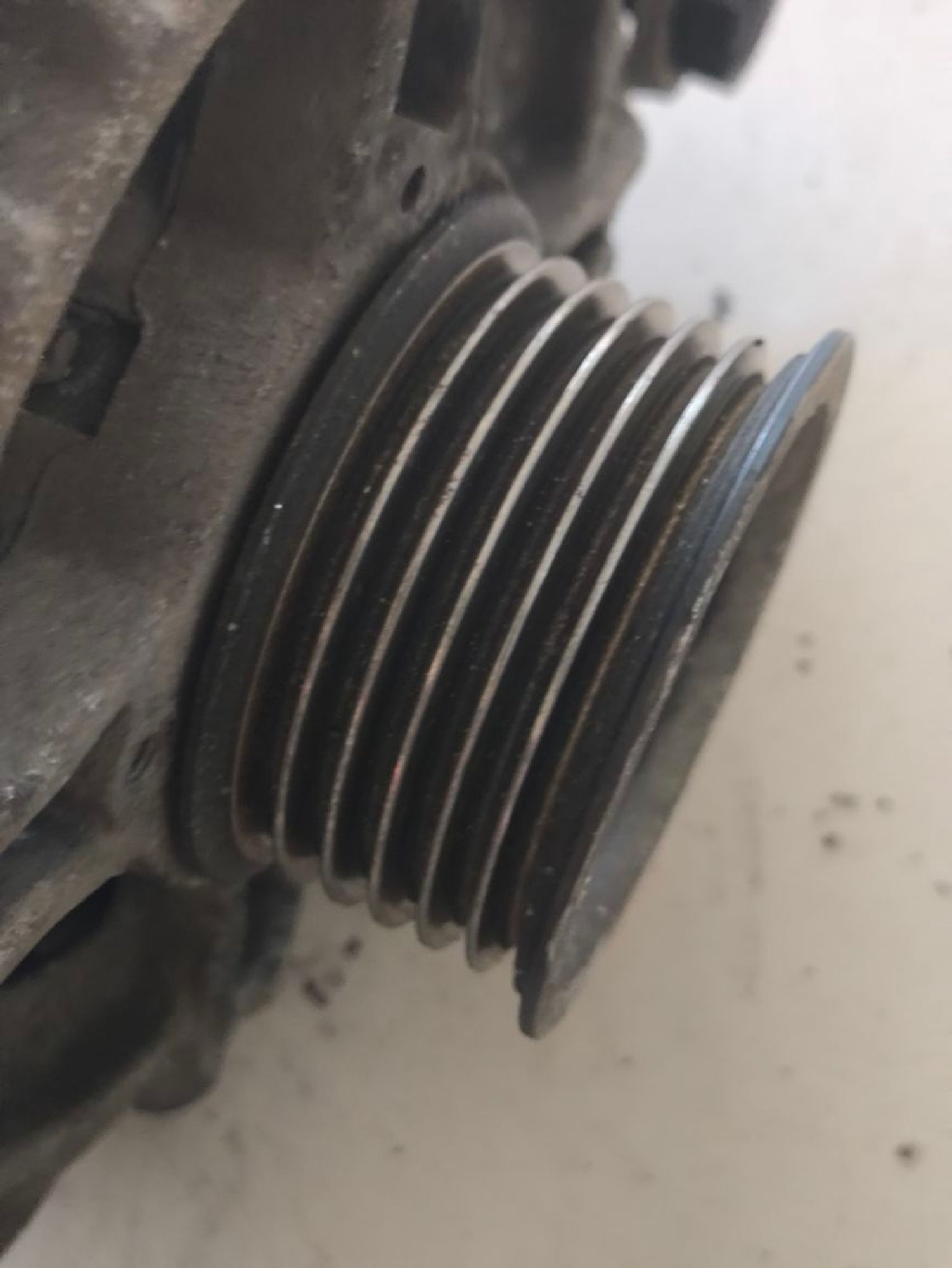 https://ycs.partsauto.market/partsauto-images/thmbs/userImages/a2d258a61cc08549ac0329b7373022c0/part/6efd4025-9cba-4439-be08-b1252b375e42_1784545554495.jpg