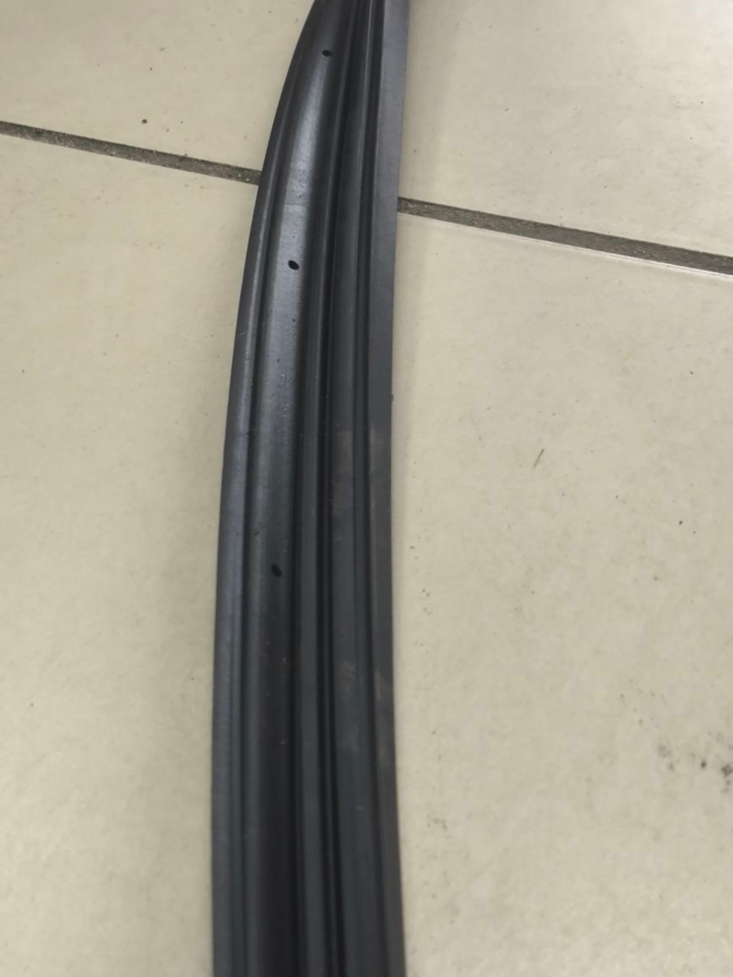 https://ycs.partsauto.market/partsauto-images/thmbs/userImages/a2d258a61cc08549ac0329b7373022c0/part/6fd8853a-09ab-4f7e-9635-de8a3134d92a_1785498549341.jpg