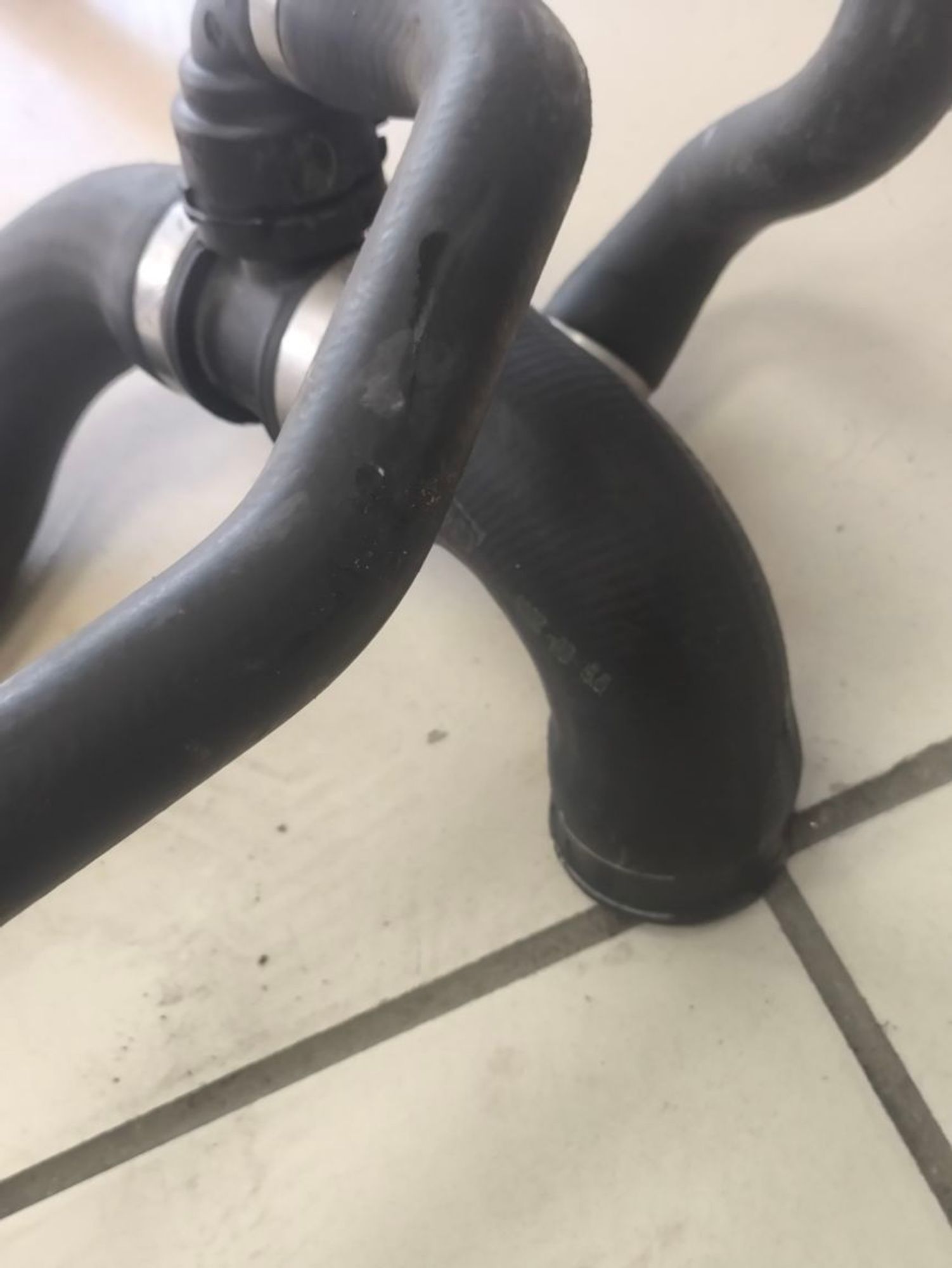 https://ycs.partsauto.market/partsauto-images/thmbs/userImages/a2d258a61cc08549ac0329b7373022c0/part/71b7f4f3-61f7-4a24-9726-461a06c69ce0_1786013850223.jpg