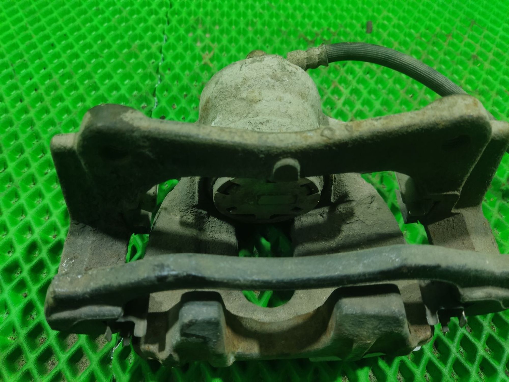 Суппорт тормозной перед.прав. Toyota Avensis T250, 1500 рублей, Тамбов