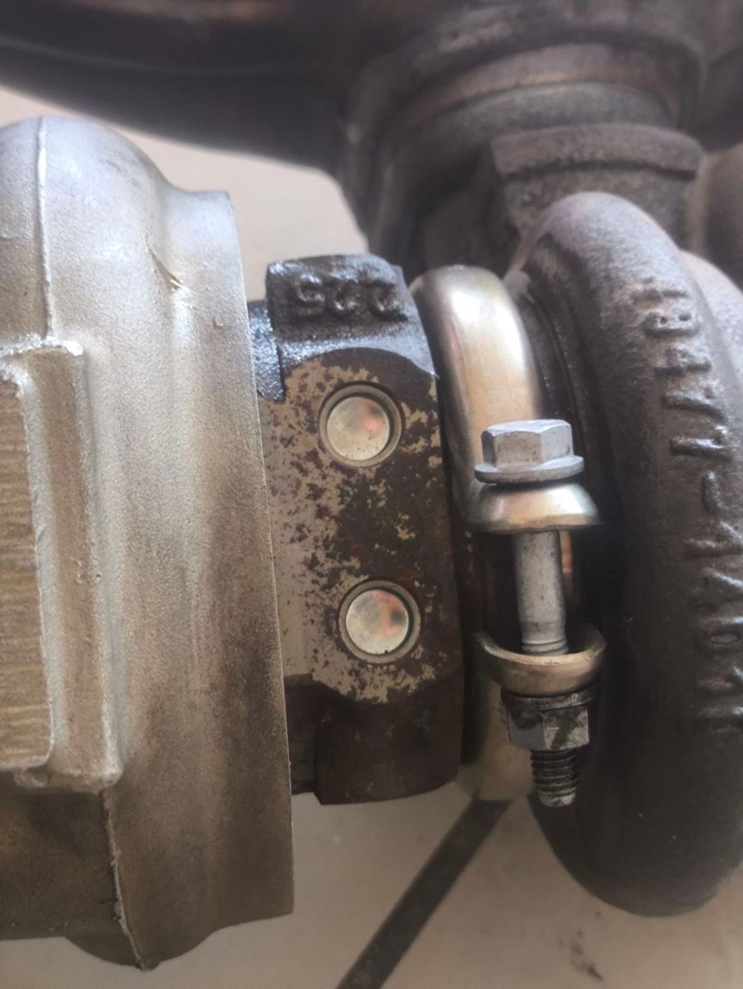 https://ycs.partsauto.market/partsauto-images/thmbs/userImages/a2d258a61cc08549ac0329b7373022c0/part/72ca19a6-0ee0-44d7-8882-4fb99aebe753_1786005854727.jpg