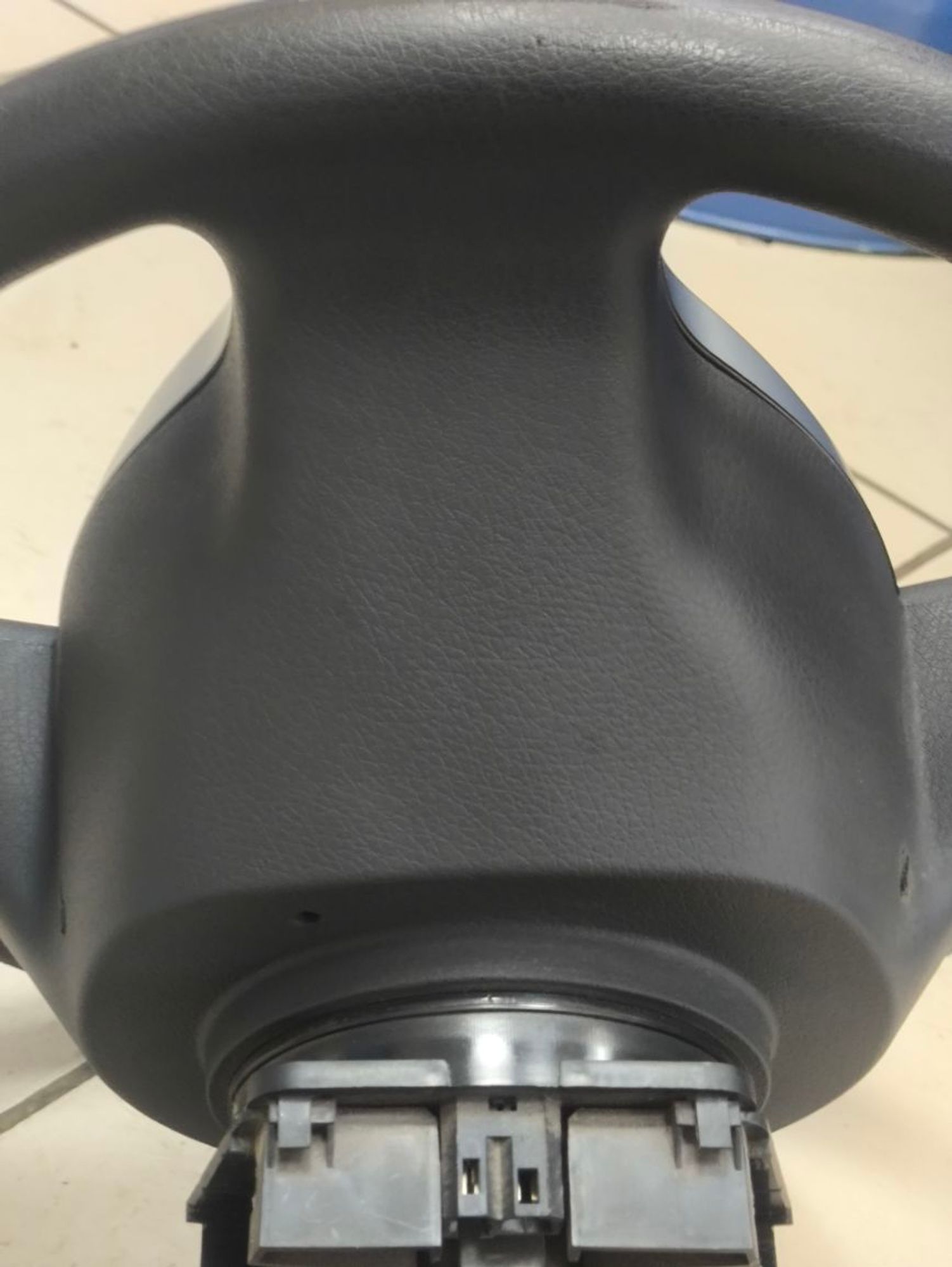 https://ycs.partsauto.market/partsauto-images/thmbs/userImages/a2d258a61cc08549ac0329b7373022c0/part/730ae21f-4481-4546-a4db-fc0f59c2374c_1784877840369.jpg