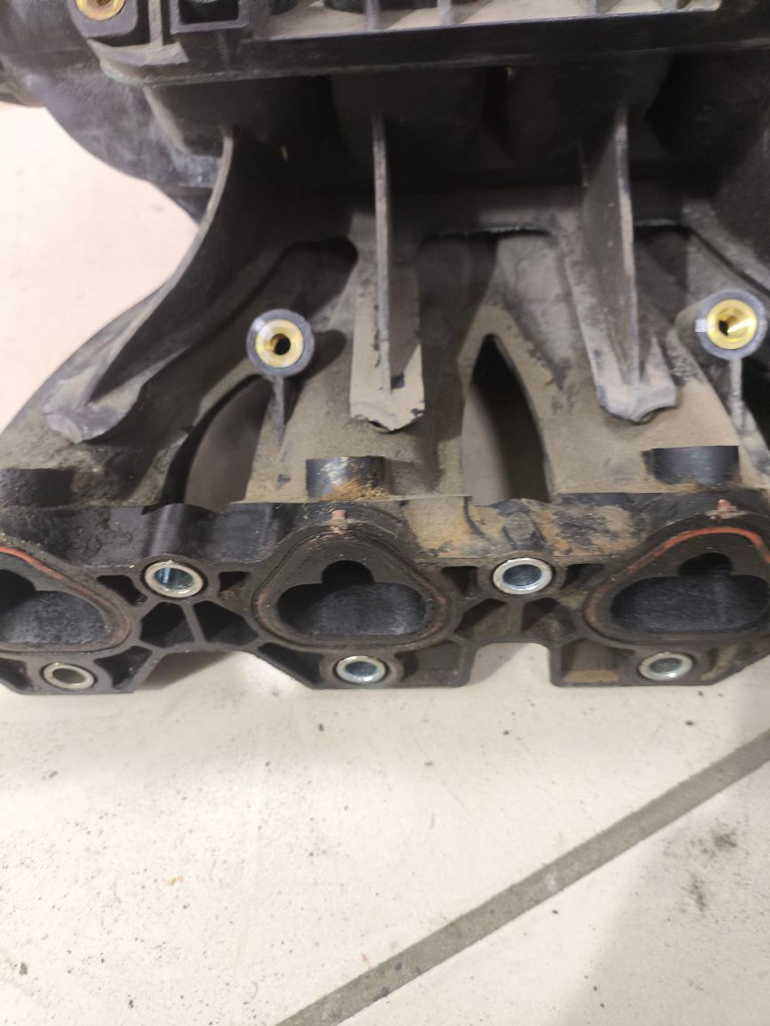 https://ycs.partsauto.market/partsauto-images/thmbs/userImages/a2d258a61cc08549ac0329b7373022c0/part/73a5870c-23ad-42ba-8b9d-f4b98d85d2ac_1782139976407.jpg