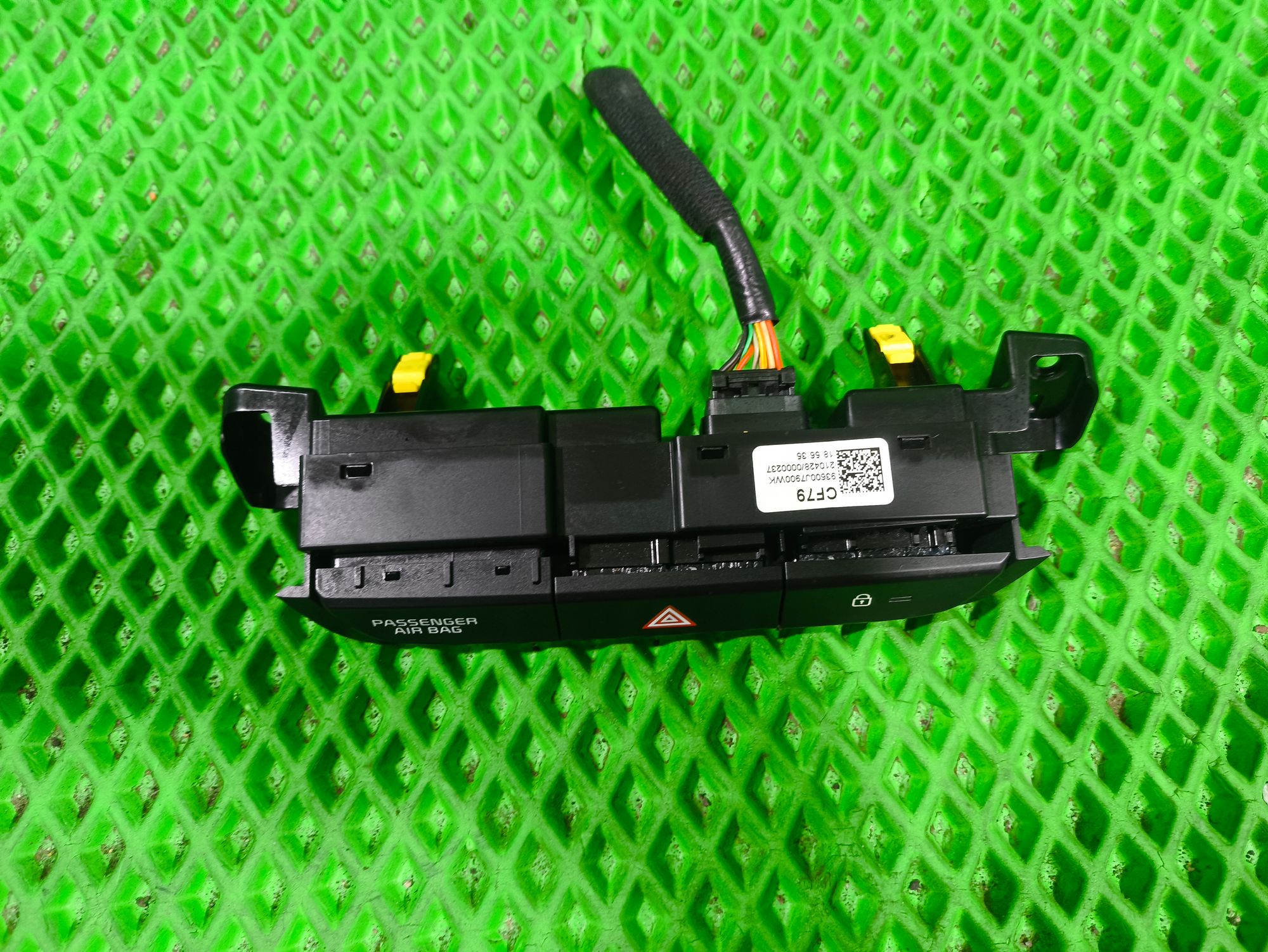 Кнопка аварийной остановки Kia Ceed III CD, 2000 рублей, Тамбов