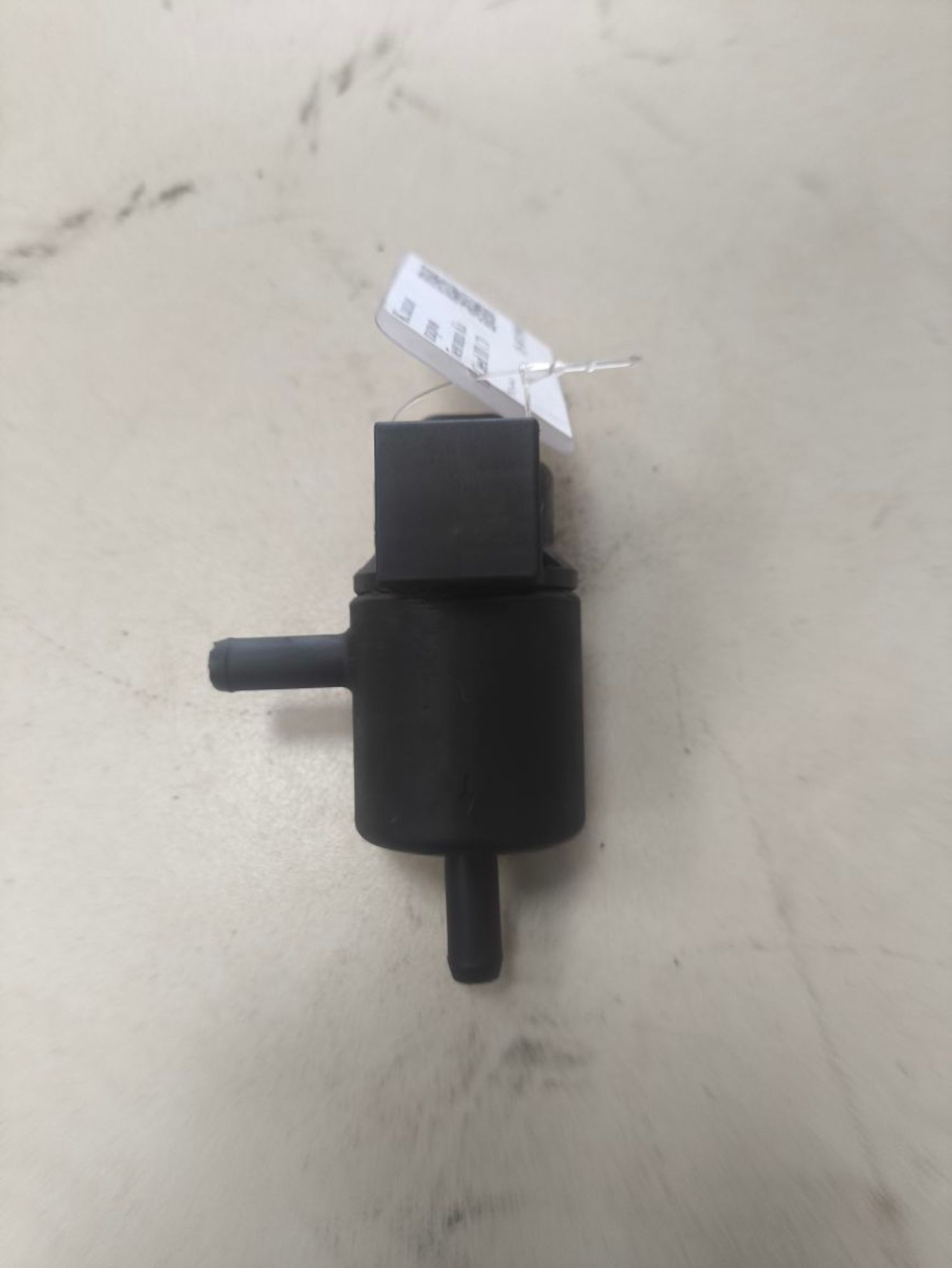 https://ycs.partsauto.market/partsauto-images/thmbs/userImages/a2d258a61cc08549ac0329b7373022c0/part/75ccf471-fc1c-40b2-a71d-9910ac226bdd_1786102597016.jpg