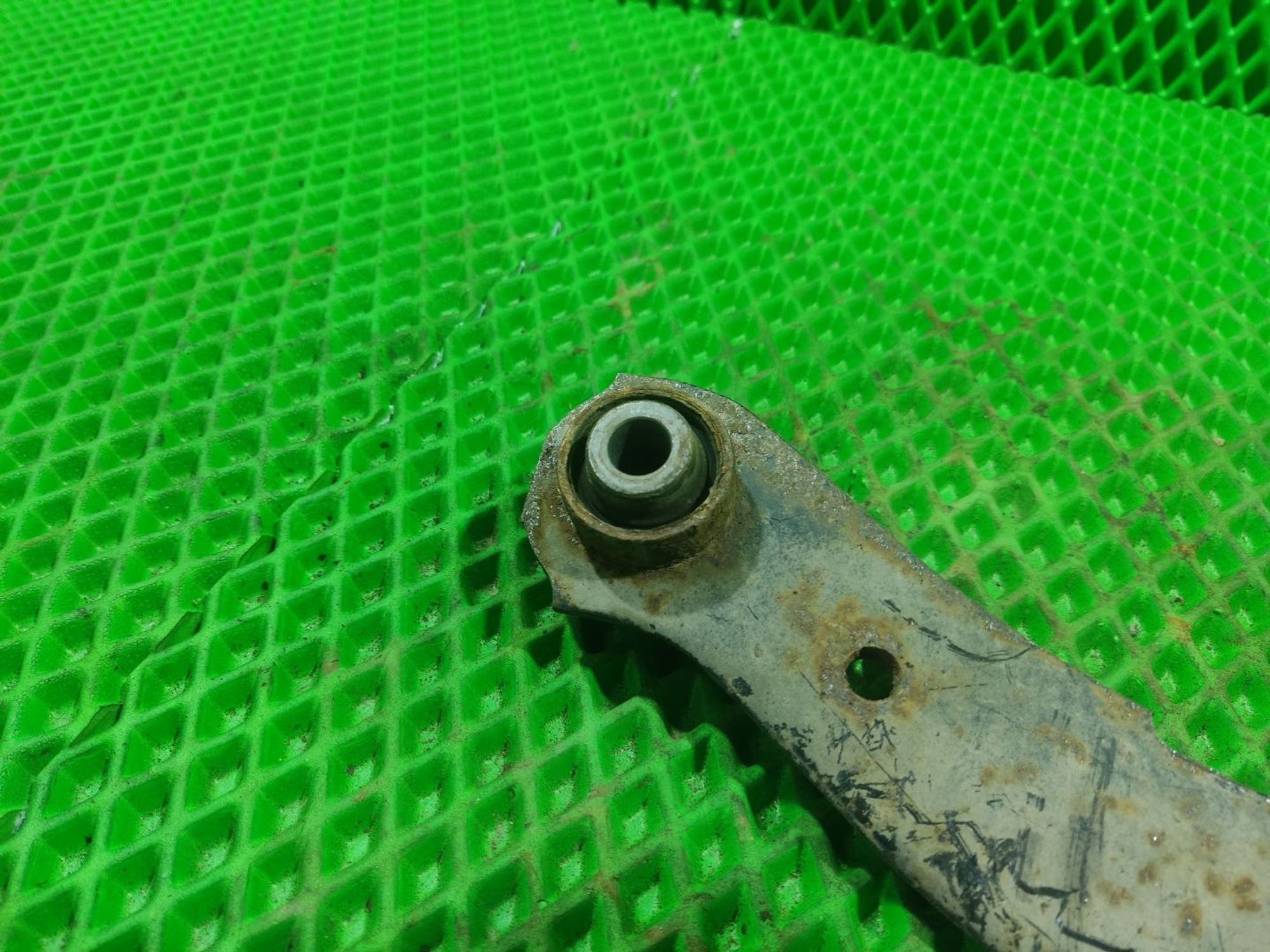 Рычаг подвески зад.поперечный Mitsubishi Lancer IX, 1500 рублей, Тамбов