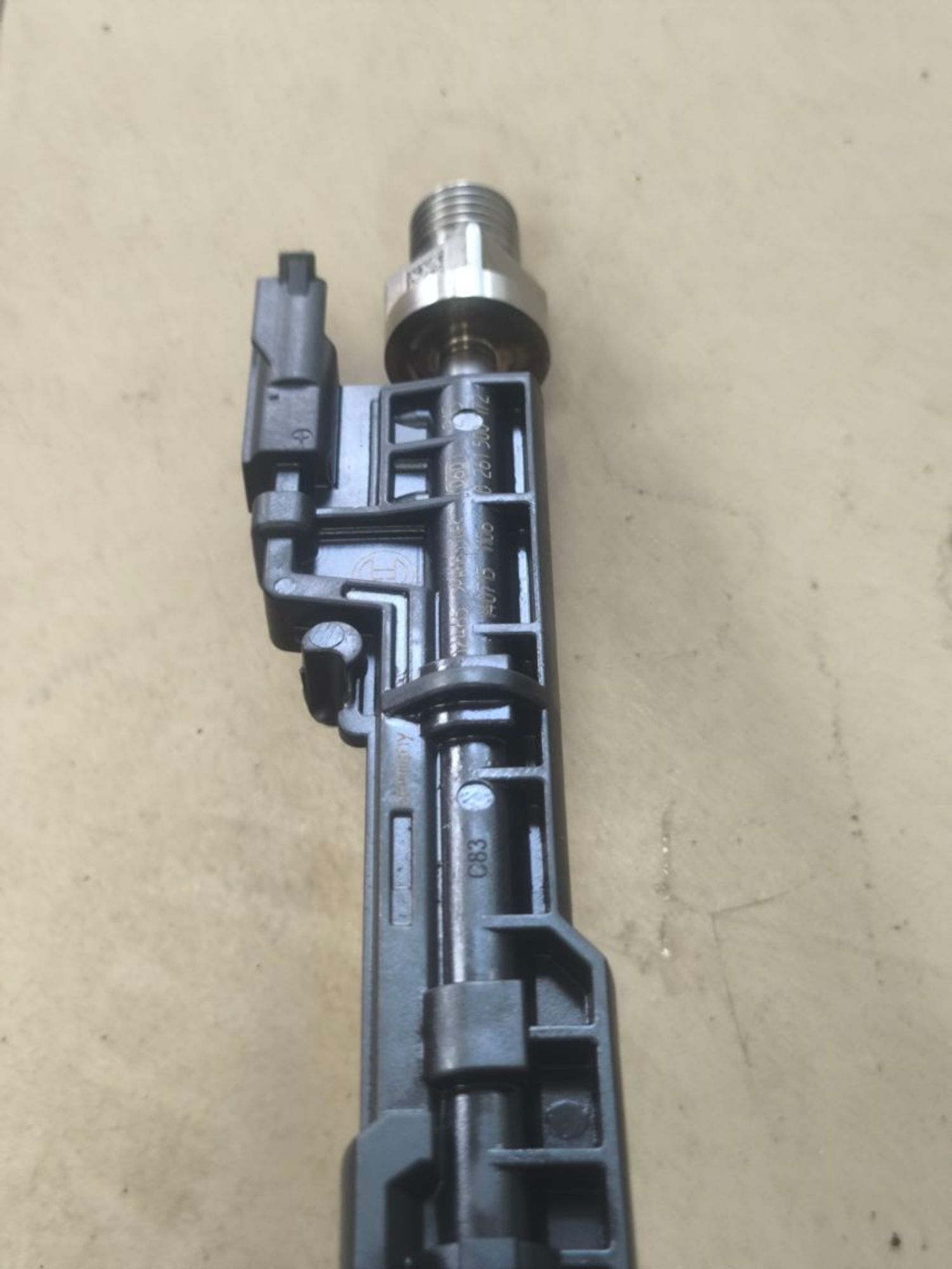 https://ycs.partsauto.market/partsauto-images/thmbs/userImages/a2d258a61cc08549ac0329b7373022c0/part/763cff2d-0326-41d9-82a8-ccc7db305942_1786012408369.jpg