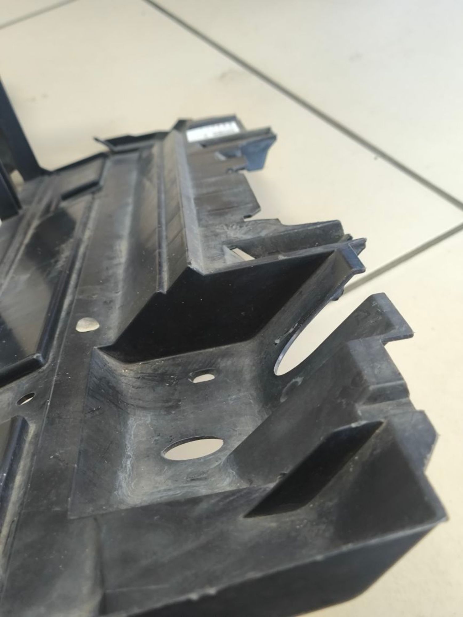 https://ycs.partsauto.market/partsauto-images/thmbs/userImages/a2d258a61cc08549ac0329b7373022c0/part/76d3f40e-6db2-4012-bb79-e84bd854e25e_1782311975094.jpg