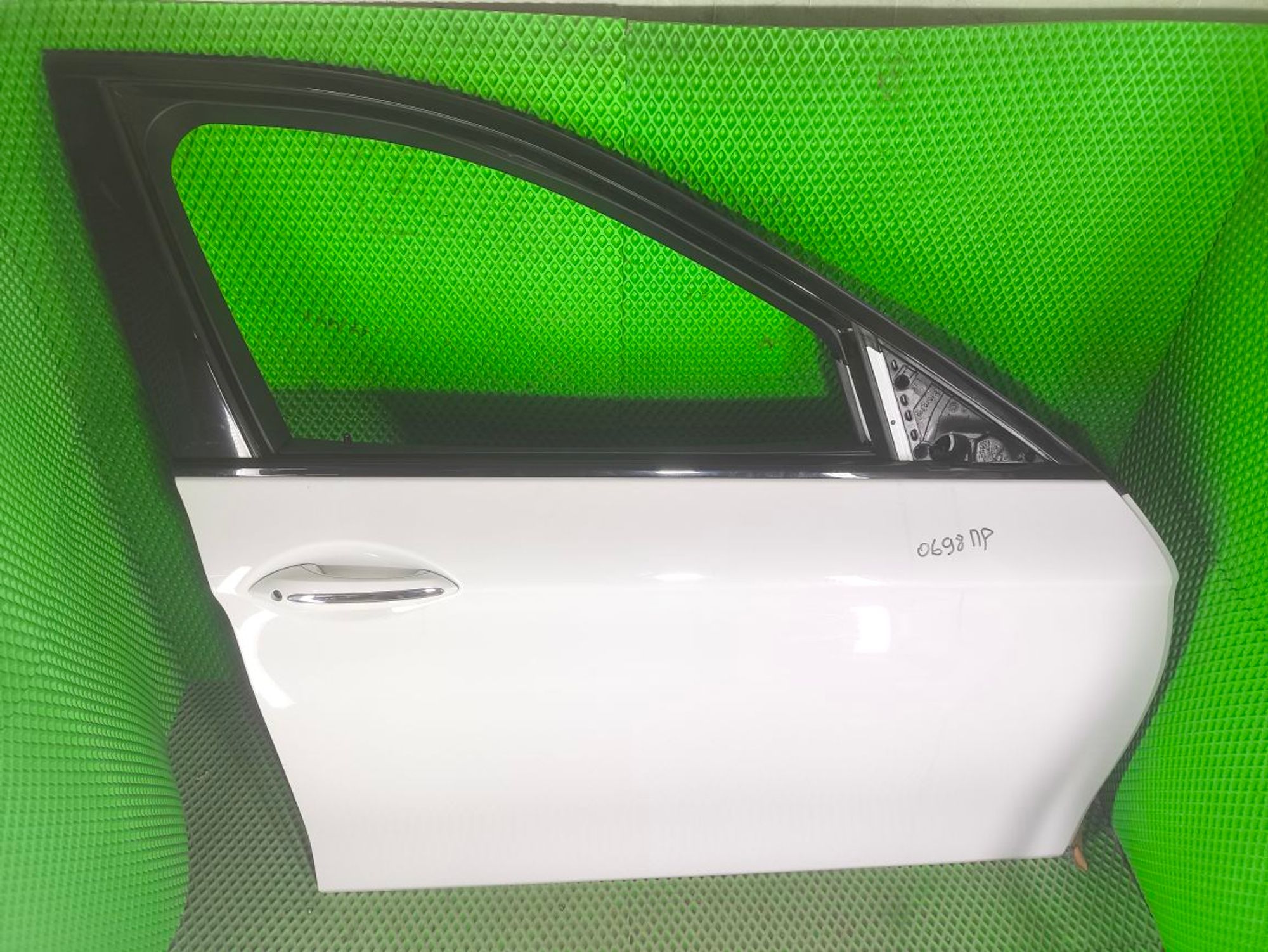 Дверь передняя правая BMW F10 5-Series 520i 2.0л, 15000 рублей, Тамбов