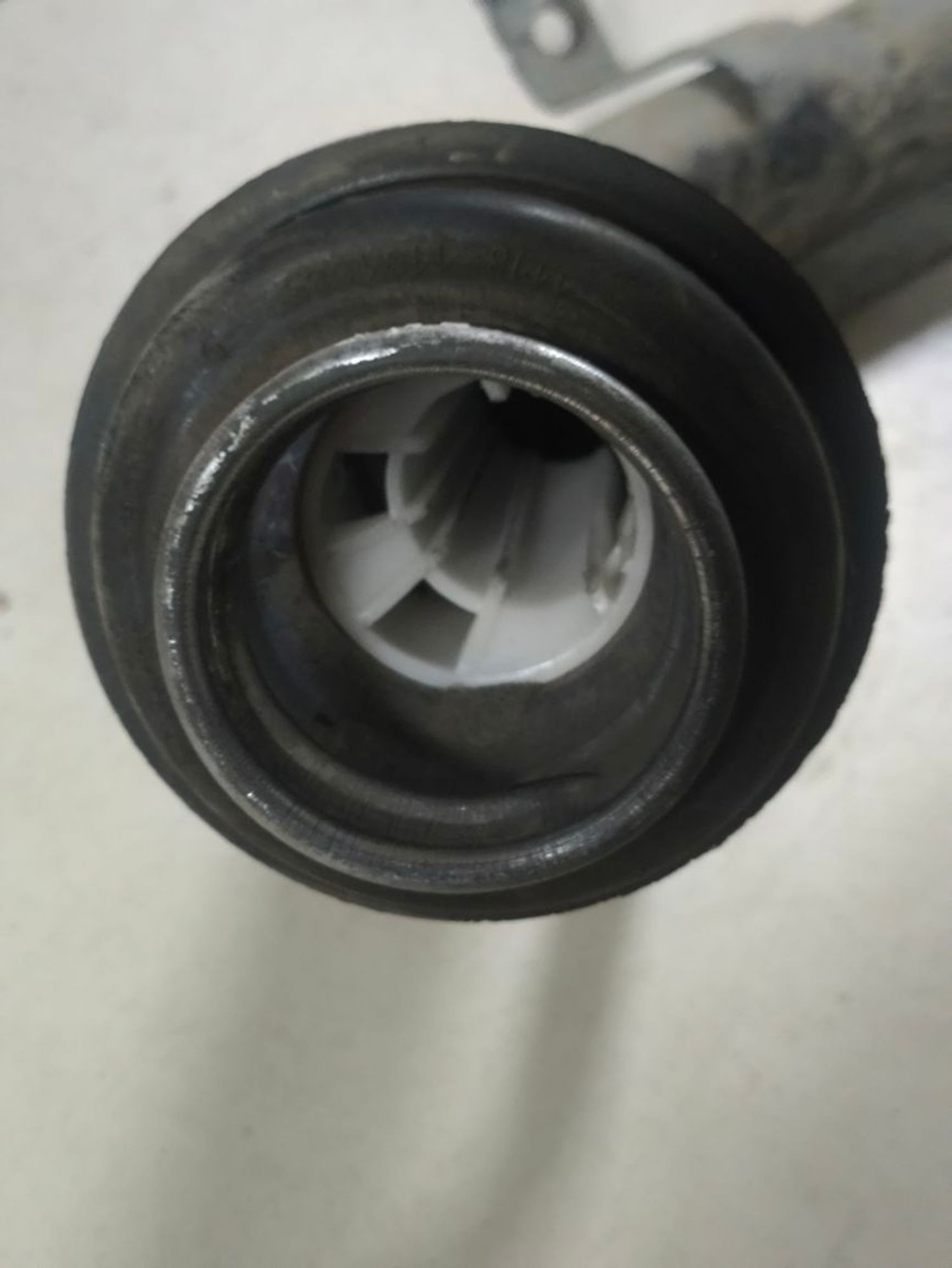 https://ycs.partsauto.market/partsauto-images/thmbs/userImages/a2d258a61cc08549ac0329b7373022c0/part/792f0304-044a-4dc0-8bbf-7128f74c9b8a_1785481193942.jpg