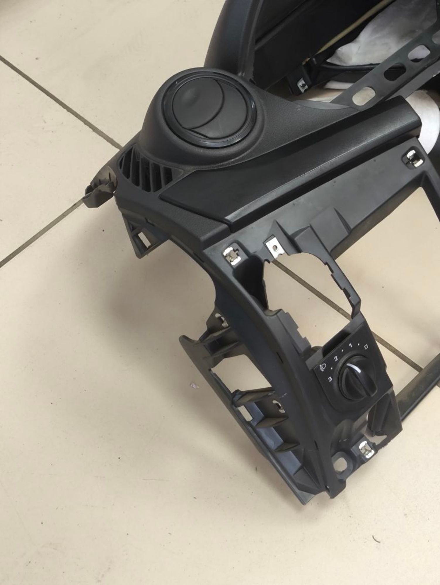 https://ycs.partsauto.market/partsauto-images/thmbs/userImages/a2d258a61cc08549ac0329b7373022c0/part/7951f2b6-3fc3-4bc9-b2c2-f70169bda1b0_1783673759114.jpg
