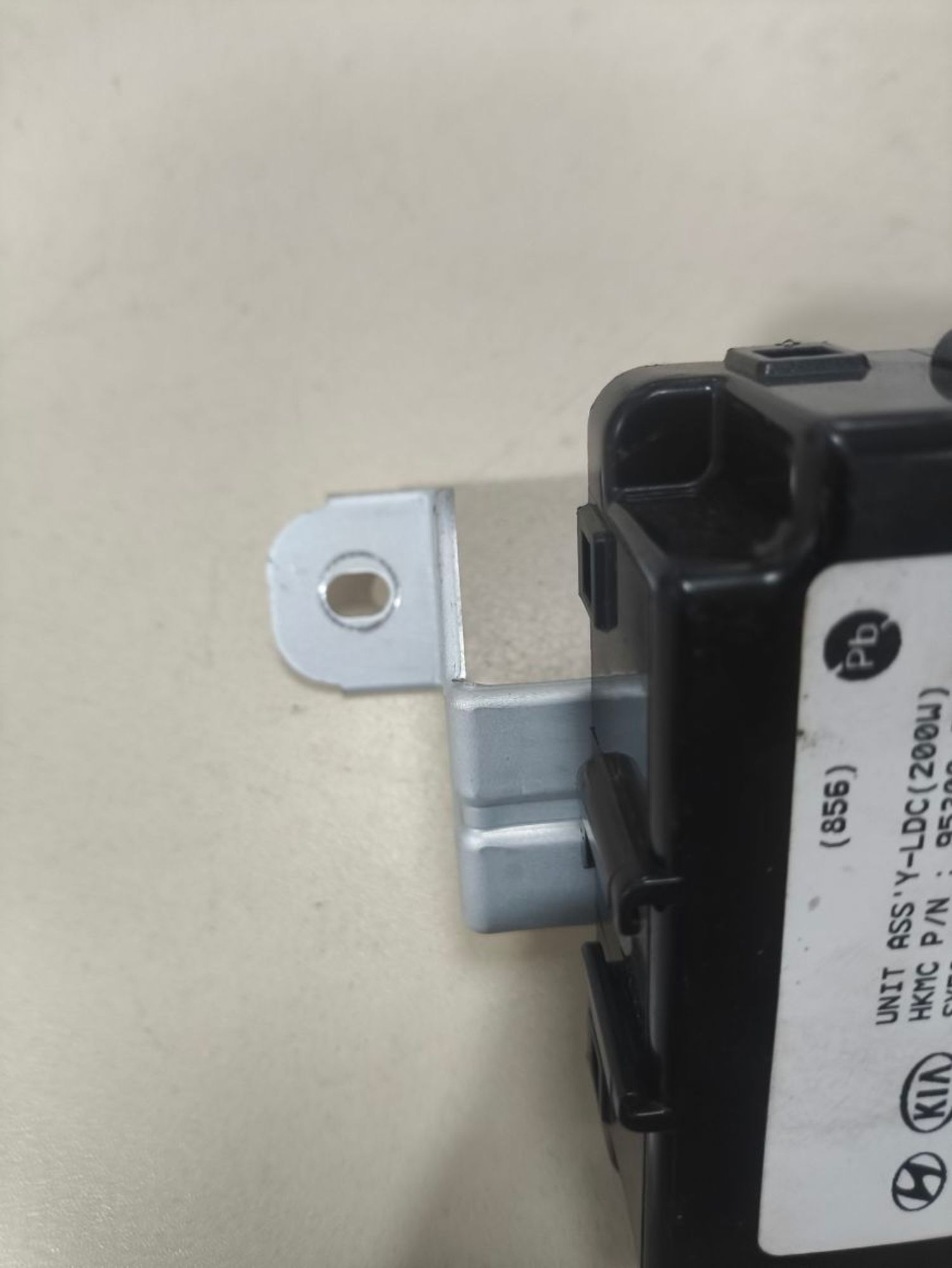 https://ycs.partsauto.market/partsauto-images/thmbs/userImages/a2d258a61cc08549ac0329b7373022c0/part/797f719e-4145-4b96-a923-a657ac471b53_1781101197563.jpg