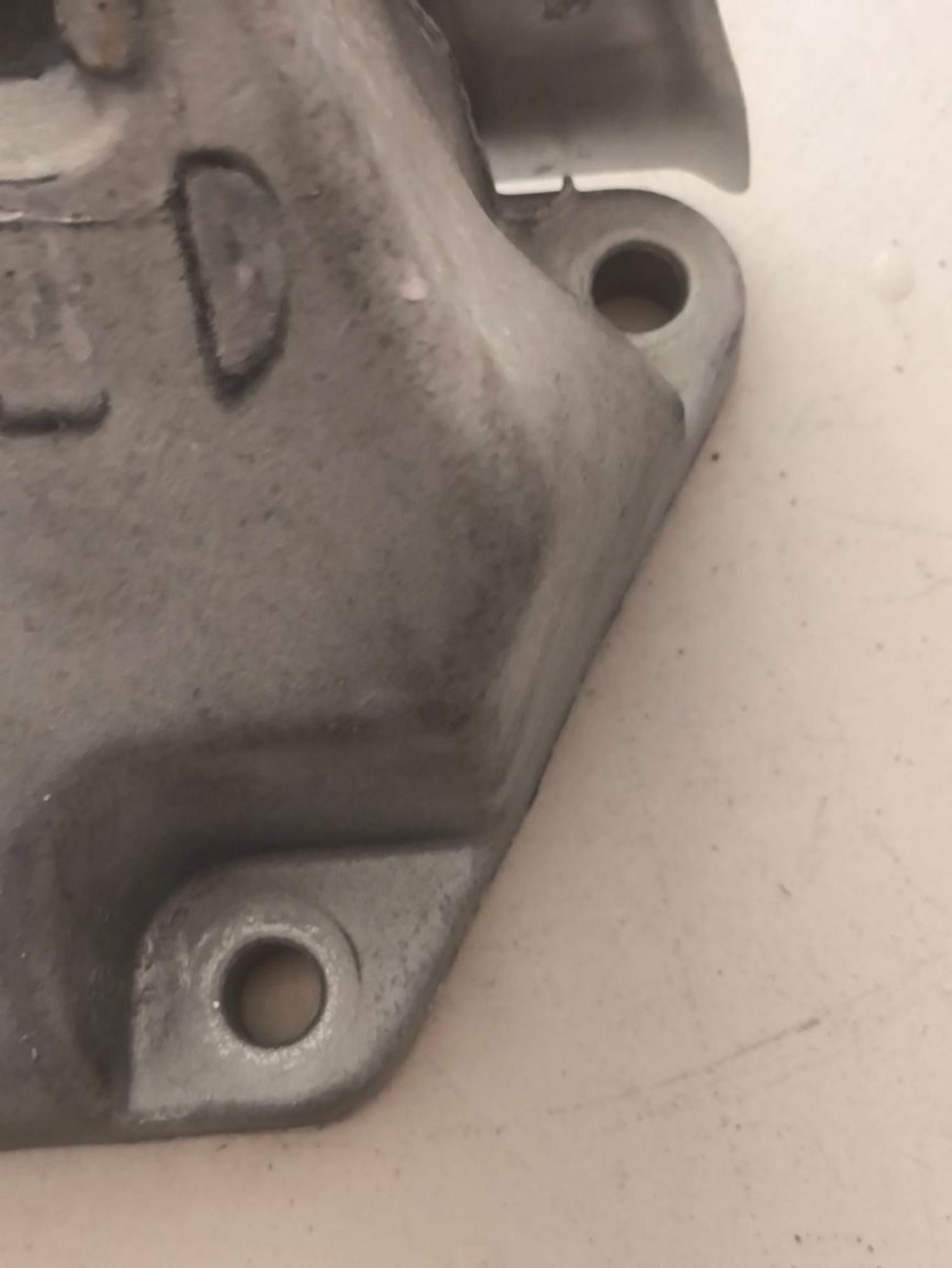https://ycs.partsauto.market/partsauto-images/thmbs/userImages/a2d258a61cc08549ac0329b7373022c0/part/7afe8e0a-deeb-47b2-98ef-783742f0f657_1785997019306.jpg