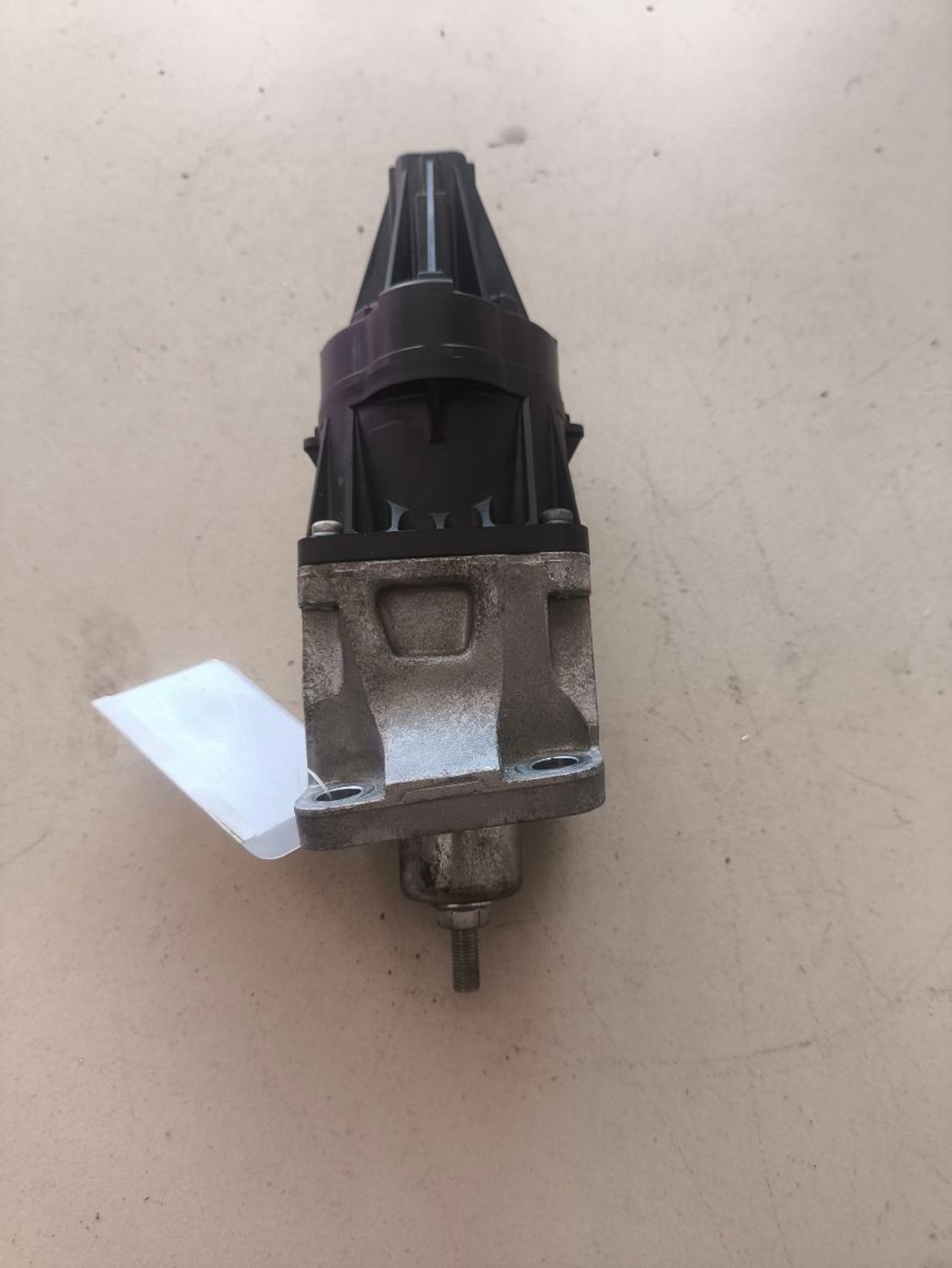 https://ycs.partsauto.market/partsauto-images/thmbs/userImages/a2d258a61cc08549ac0329b7373022c0/part/7c31cd53-4725-4a87-9b38-6c005bf61e39_1785997602459.jpg