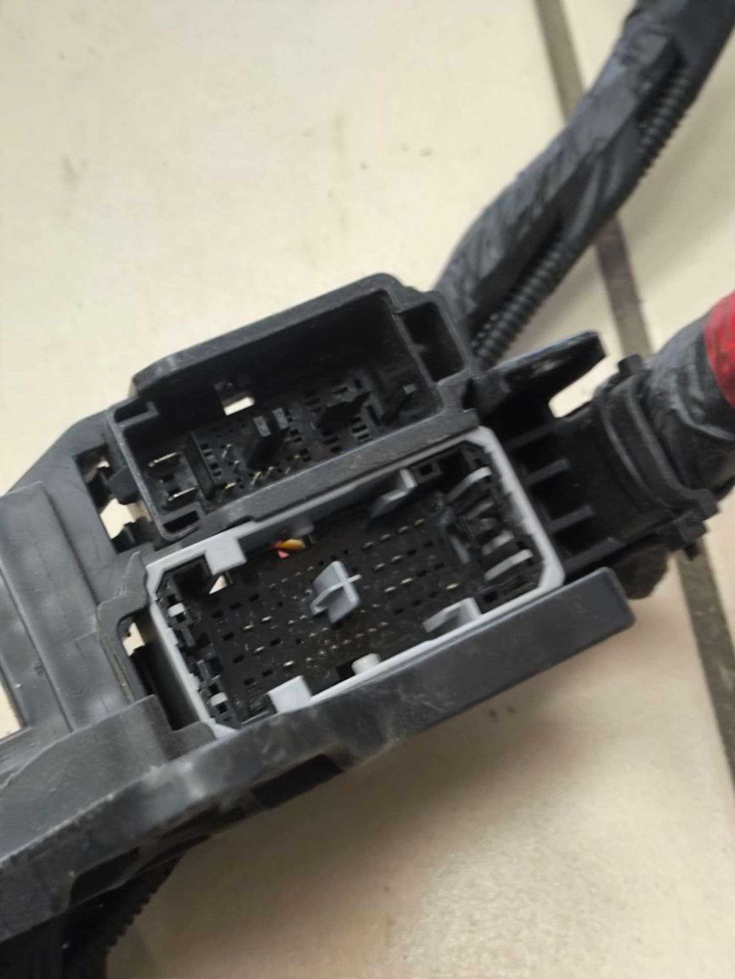 https://ycs.partsauto.market/partsauto-images/thmbs/userImages/a2d258a61cc08549ac0329b7373022c0/part/7e5aa2e8-bec8-46fd-a95b-57eb561f2232_1782296868926.jpg