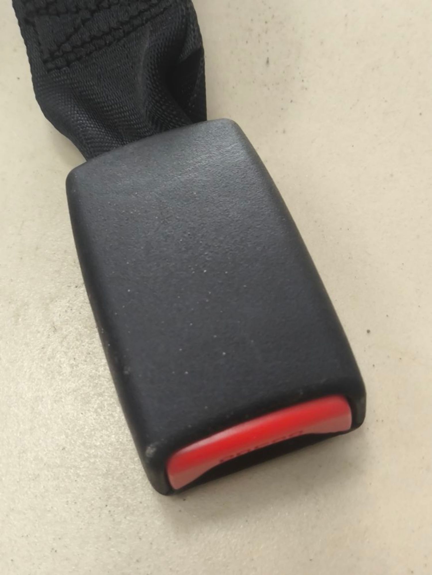 https://ycs.partsauto.market/partsauto-images/thmbs/userImages/a2d258a61cc08549ac0329b7373022c0/part/804aa0df-9d35-4526-bdd8-2727f8837242_1785495792843.jpg