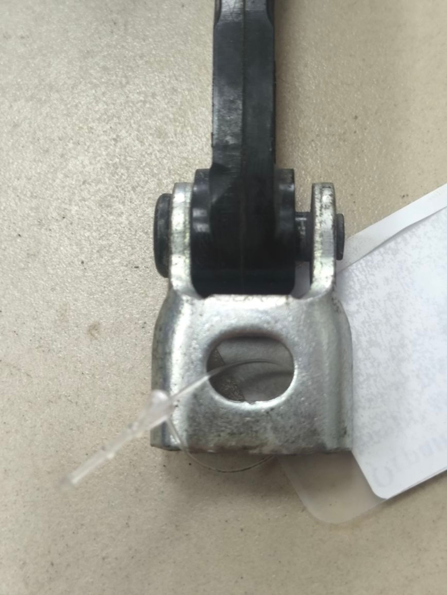 https://ycs.partsauto.market/partsauto-images/thmbs/userImages/a2d258a61cc08549ac0329b7373022c0/part/814b9420-6c24-4d35-81d3-2e5872616d91_1785497564707.jpg