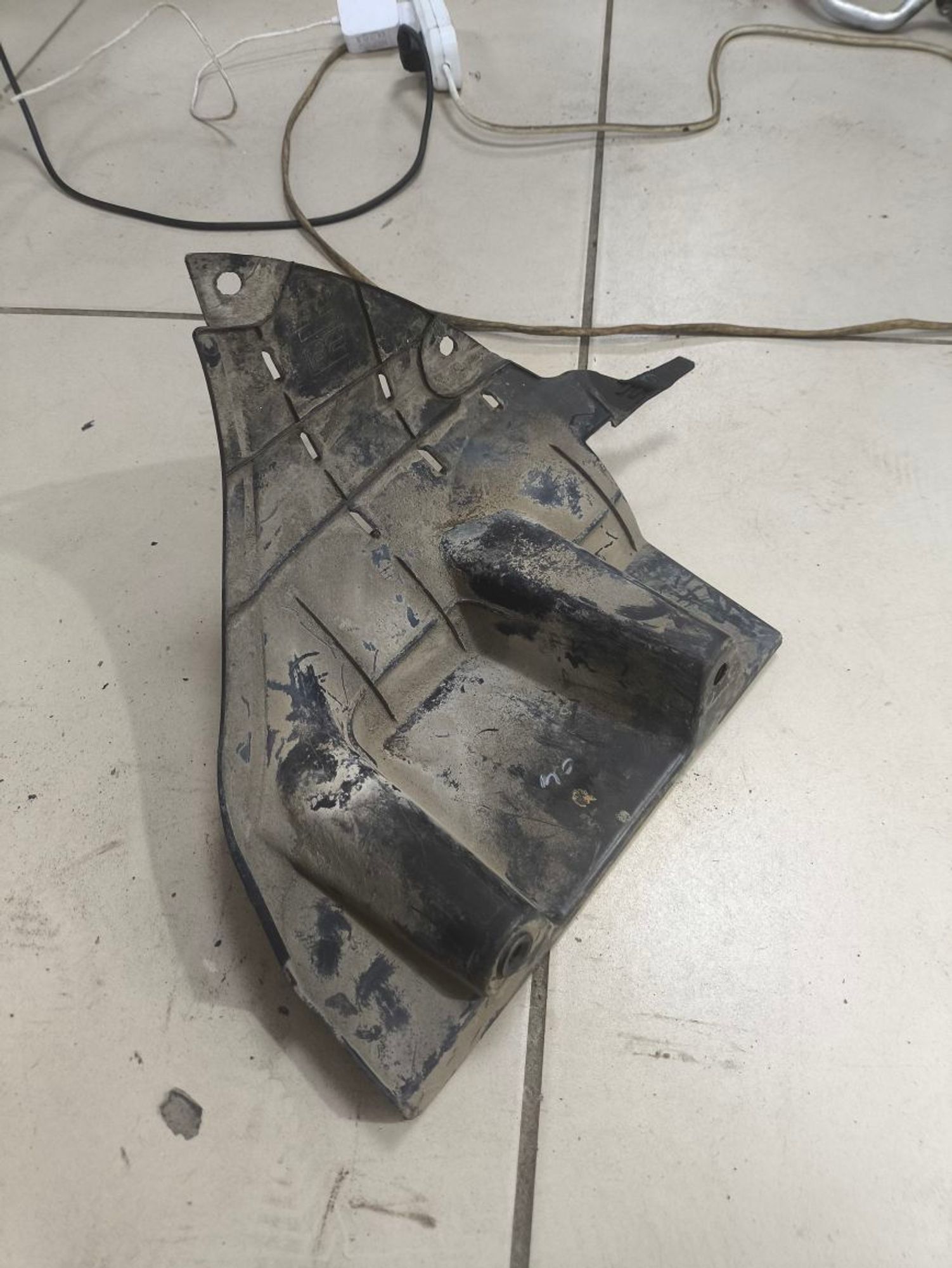 Пыльник заднего бампера правый Hyundai Tucson 3 TL, 1000 рублей, Тамбов