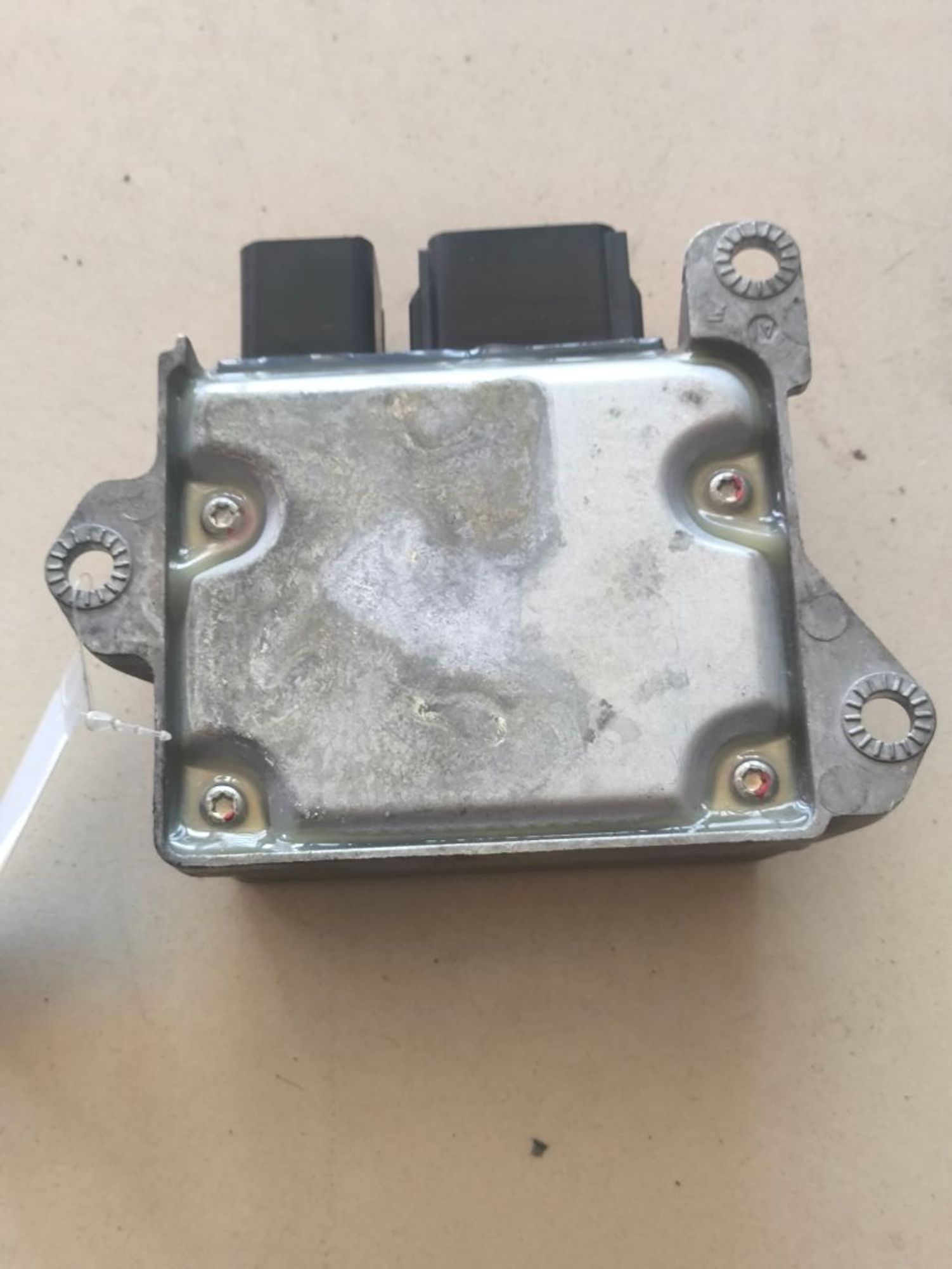 https://ycs.partsauto.market/partsauto-images/thmbs/userImages/a2d258a61cc08549ac0329b7373022c0/part/843c3d04-32fd-41d1-a256-453308864c57_1787123692940.jpg