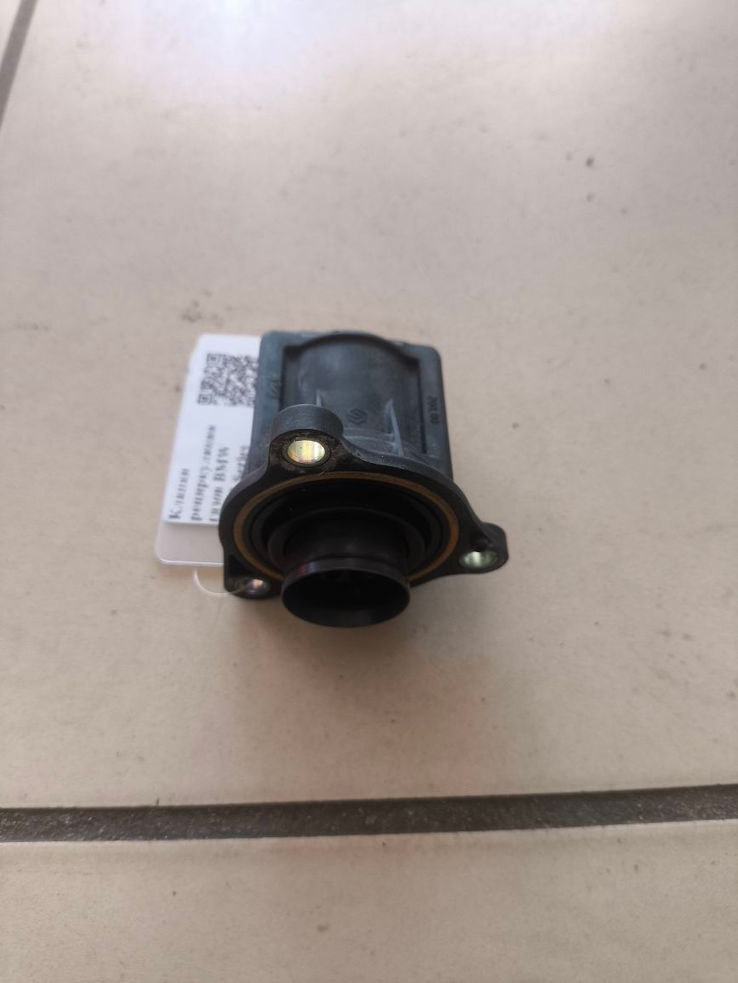 https://ycs.partsauto.market/partsauto-images/thmbs/userImages/a2d258a61cc08549ac0329b7373022c0/part/84838df1-754c-4699-9a29-d021ae190502_1785998196984.jpg
