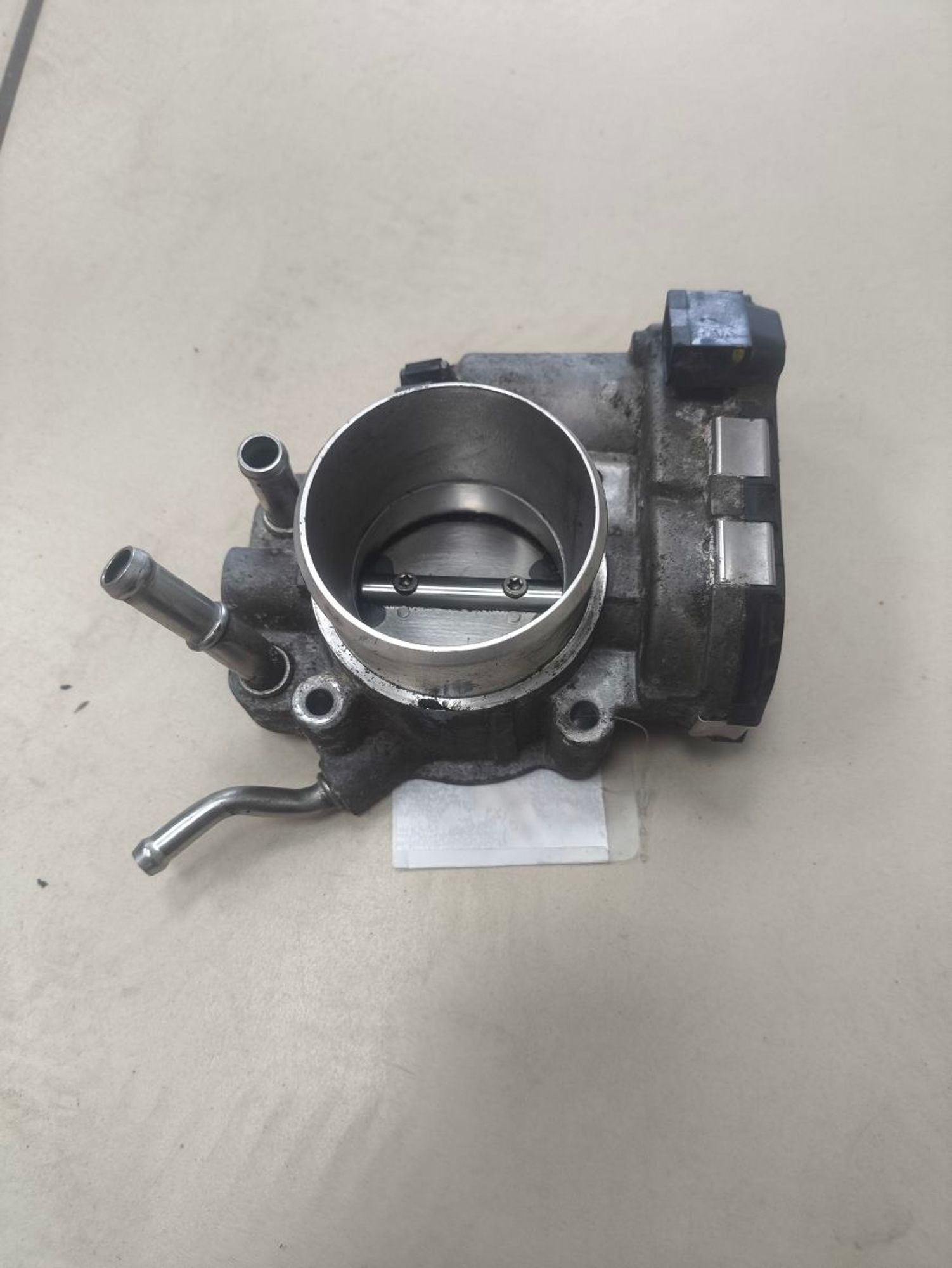 https://ycs.partsauto.market/partsauto-images/thmbs/userImages/a2d258a61cc08549ac0329b7373022c0/part/84f124ad-d04b-4e7d-985c-74d8dfdfbc89_1786093992682.jpg