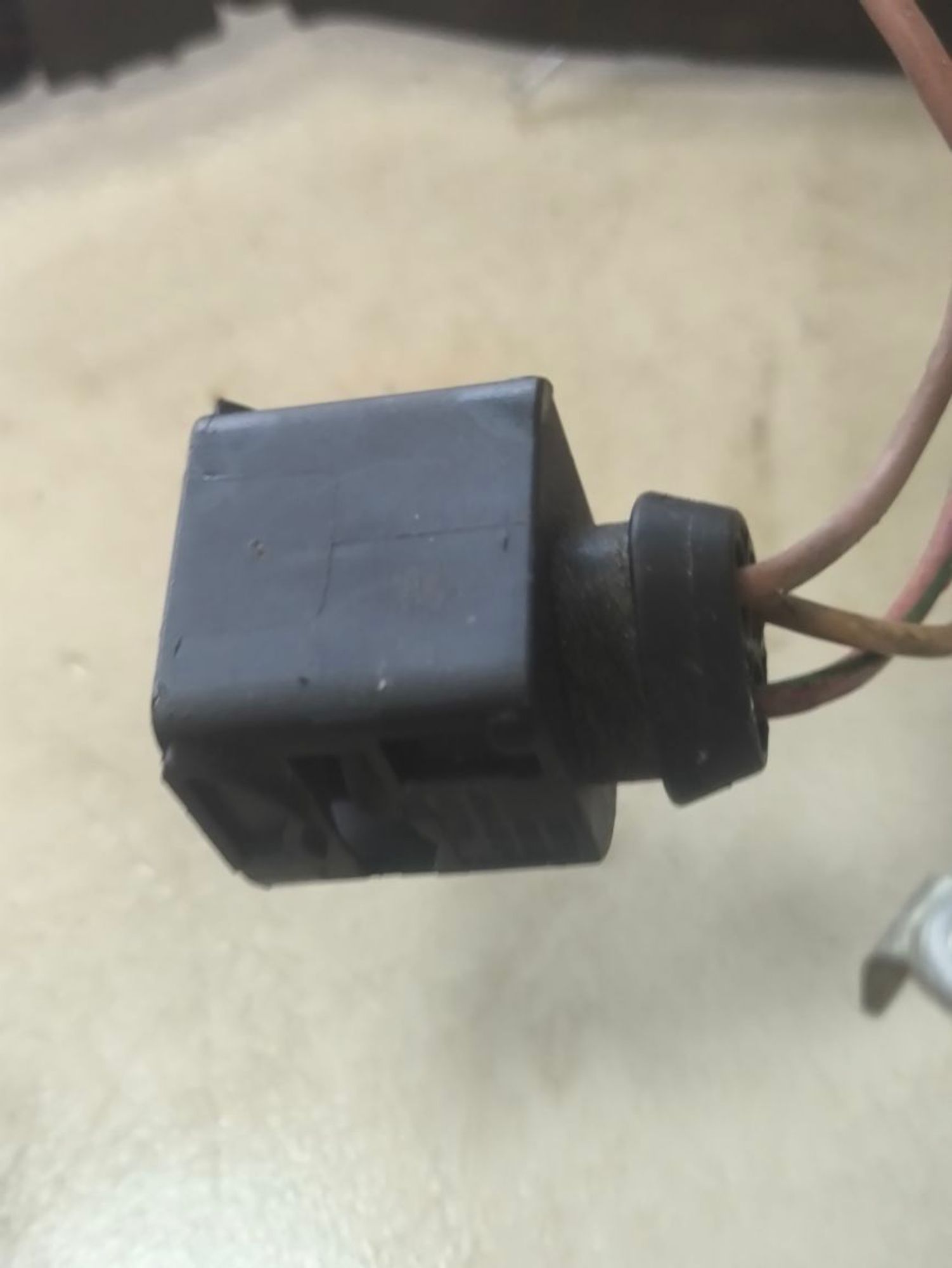 https://ycs.partsauto.market/partsauto-images/thmbs/userImages/a2d258a61cc08549ac0329b7373022c0/part/85859bff-ab86-4308-ab6d-e753dba67c3e_1786023018773.jpg