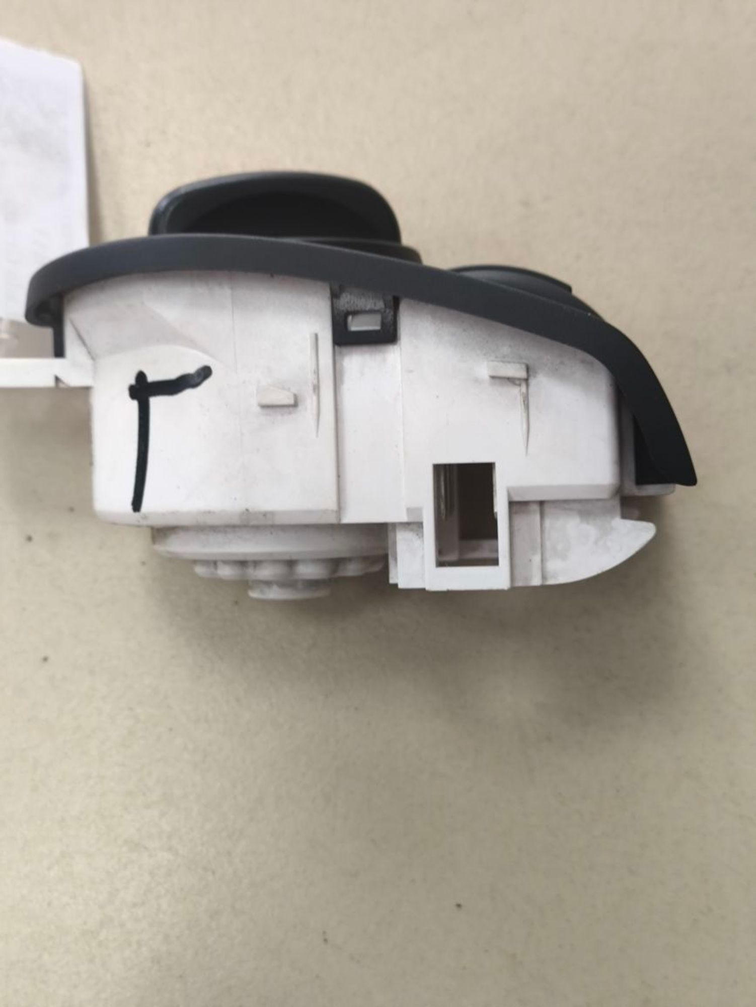 https://ycs.partsauto.market/partsauto-images/thmbs/userImages/a2d258a61cc08549ac0329b7373022c0/part/860ecff2-e515-43cf-a74c-99b63789f087_1784814121833.jpg