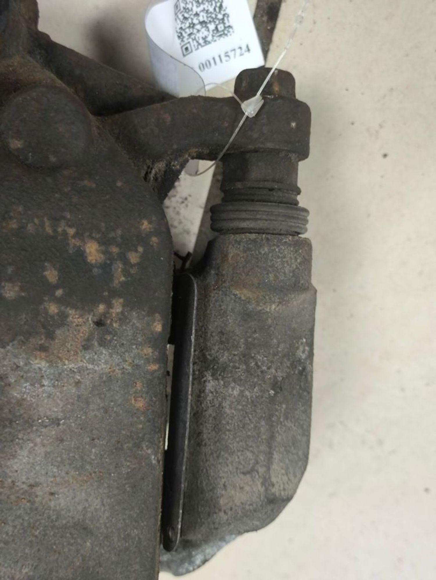 https://ycs.partsauto.market/partsauto-images/thmbs/userImages/a2d258a61cc08549ac0329b7373022c0/part/877f60d9-02ef-4e2b-af28-87b5a8d104cc_1787059187497.jpg